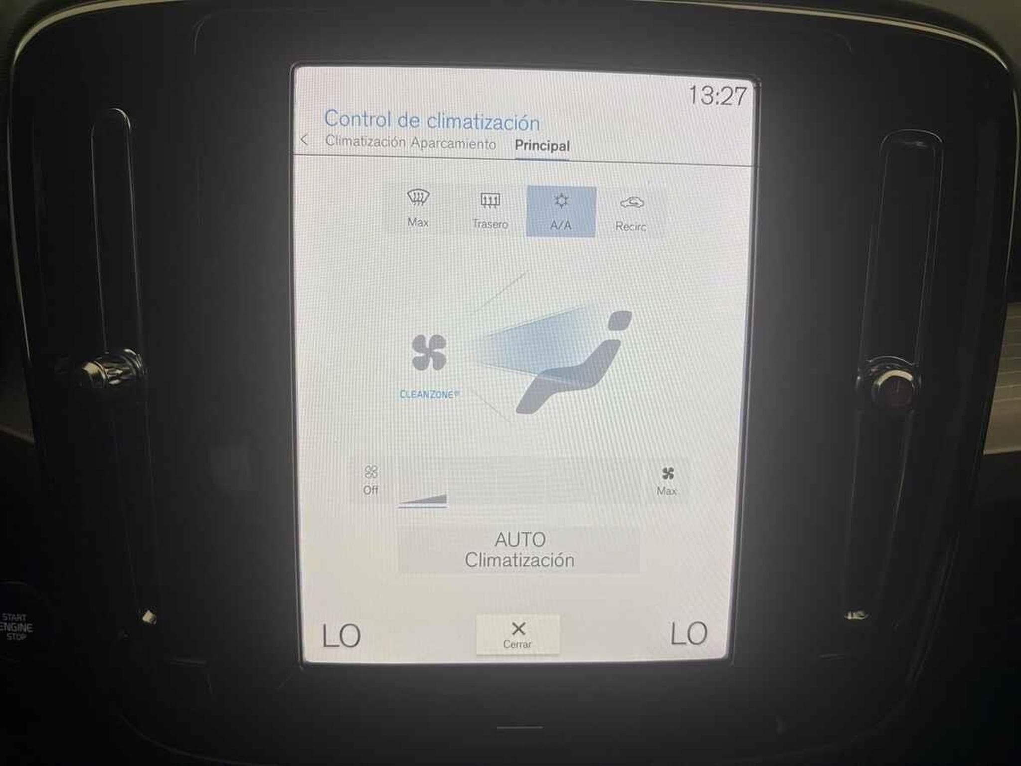 Volvo XC40 -39% T2 129cv BVA+GPS+CAM+LED+HAYON ELEC+Opts (2024) - Foto 12