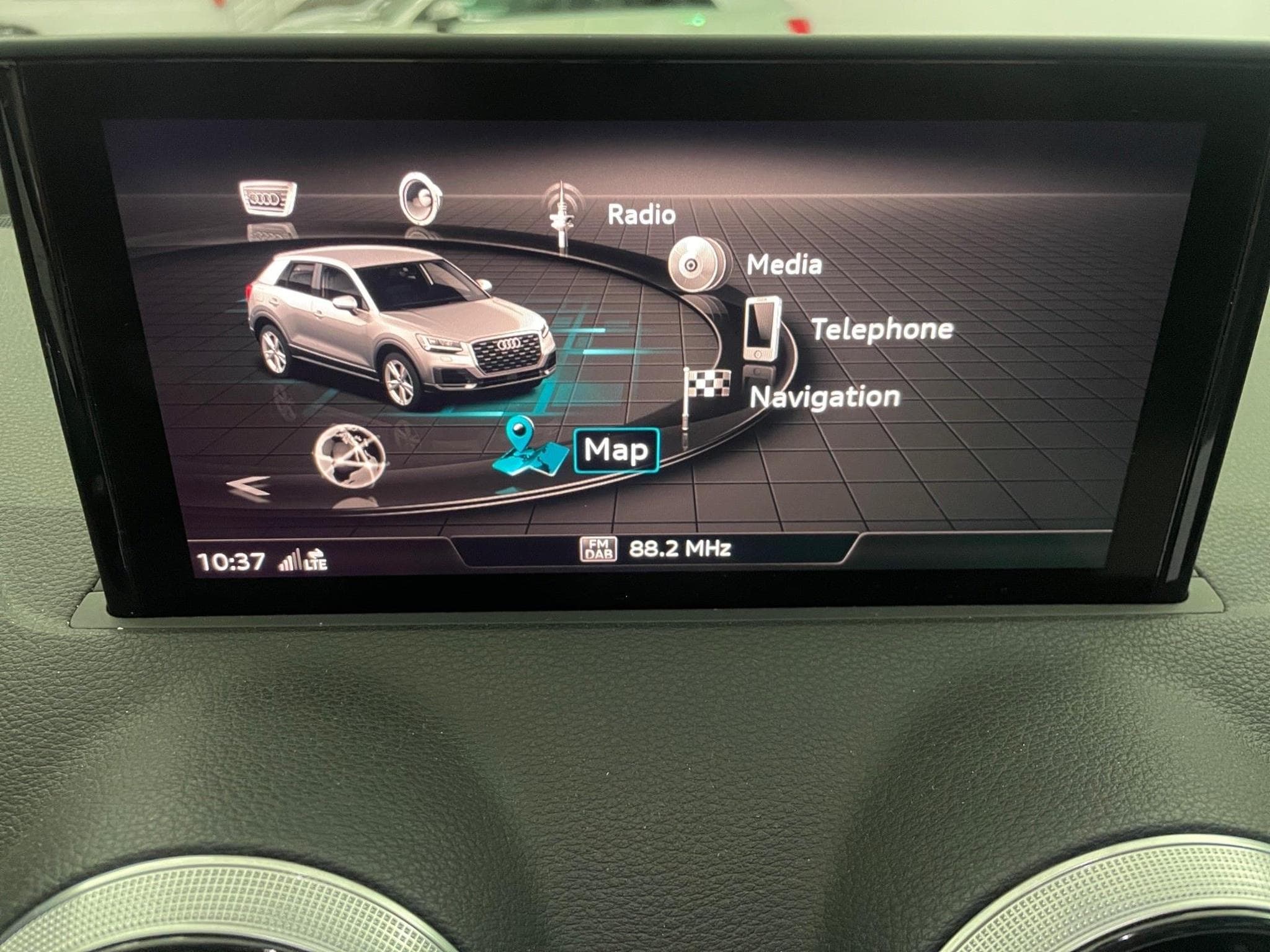 Audi Q2 -31% 30 TFSI 110cv S Line+GPS+CAM+LED+Options (2024) - Photo 12