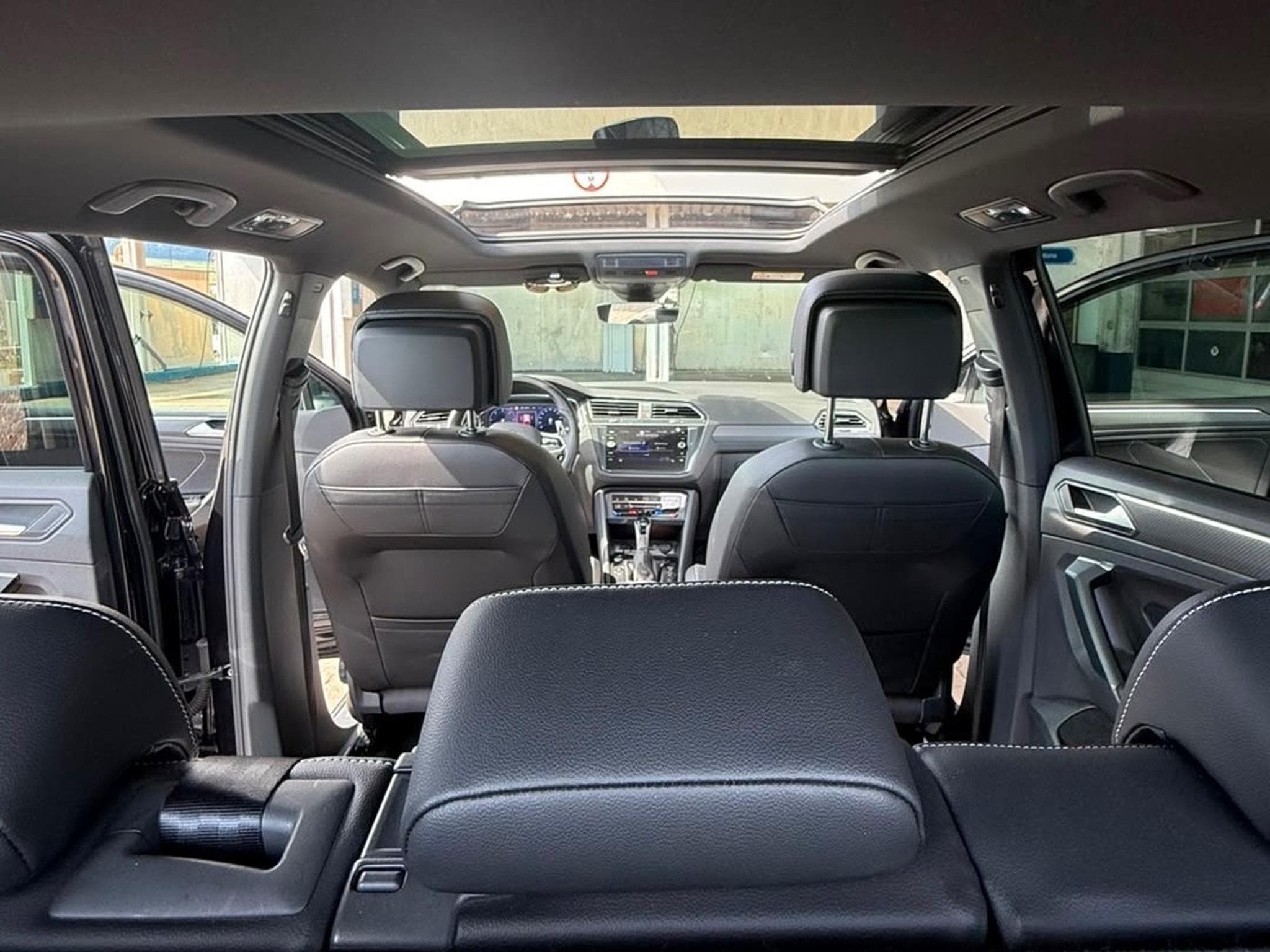 VW Tiguan R-line (2022) - Foto 3