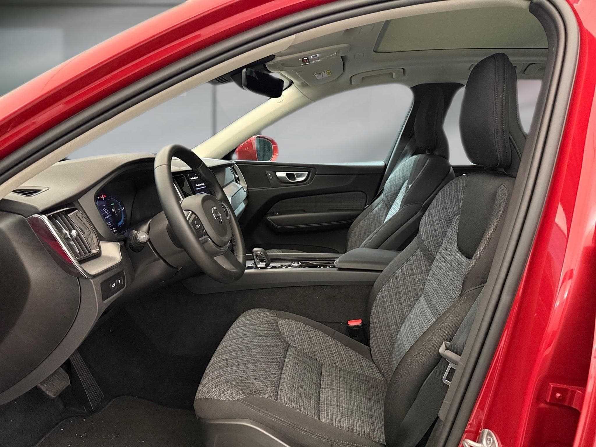 Volvo XC60 -40% T6 PHEV 350cv BVA8 4X4 +T.PANO+GPS+Options (2024) - Foto 7