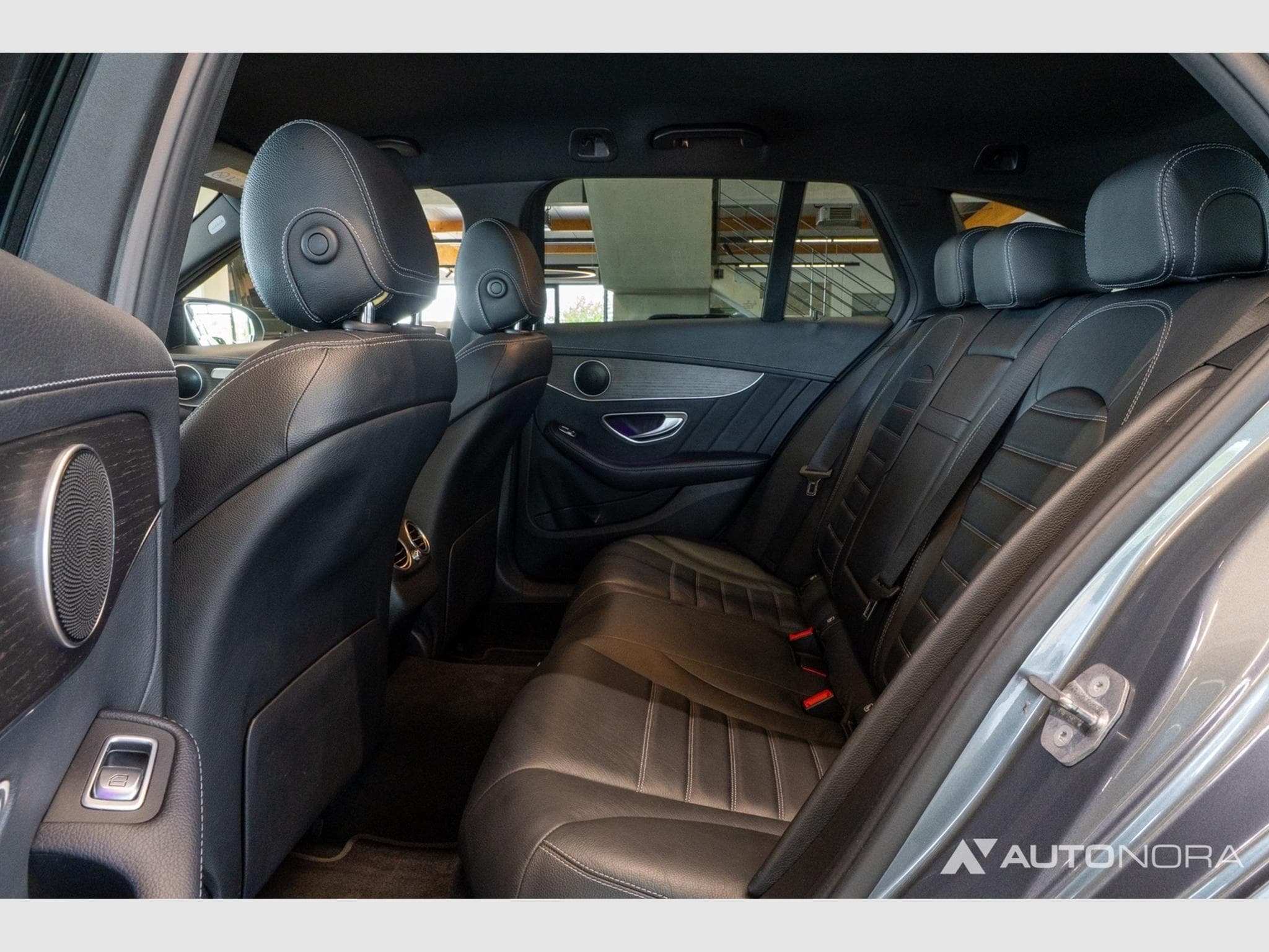 Mercedes C 300 C 300 d T-Modell AMG Line 4Matic (2019) - Photo 14