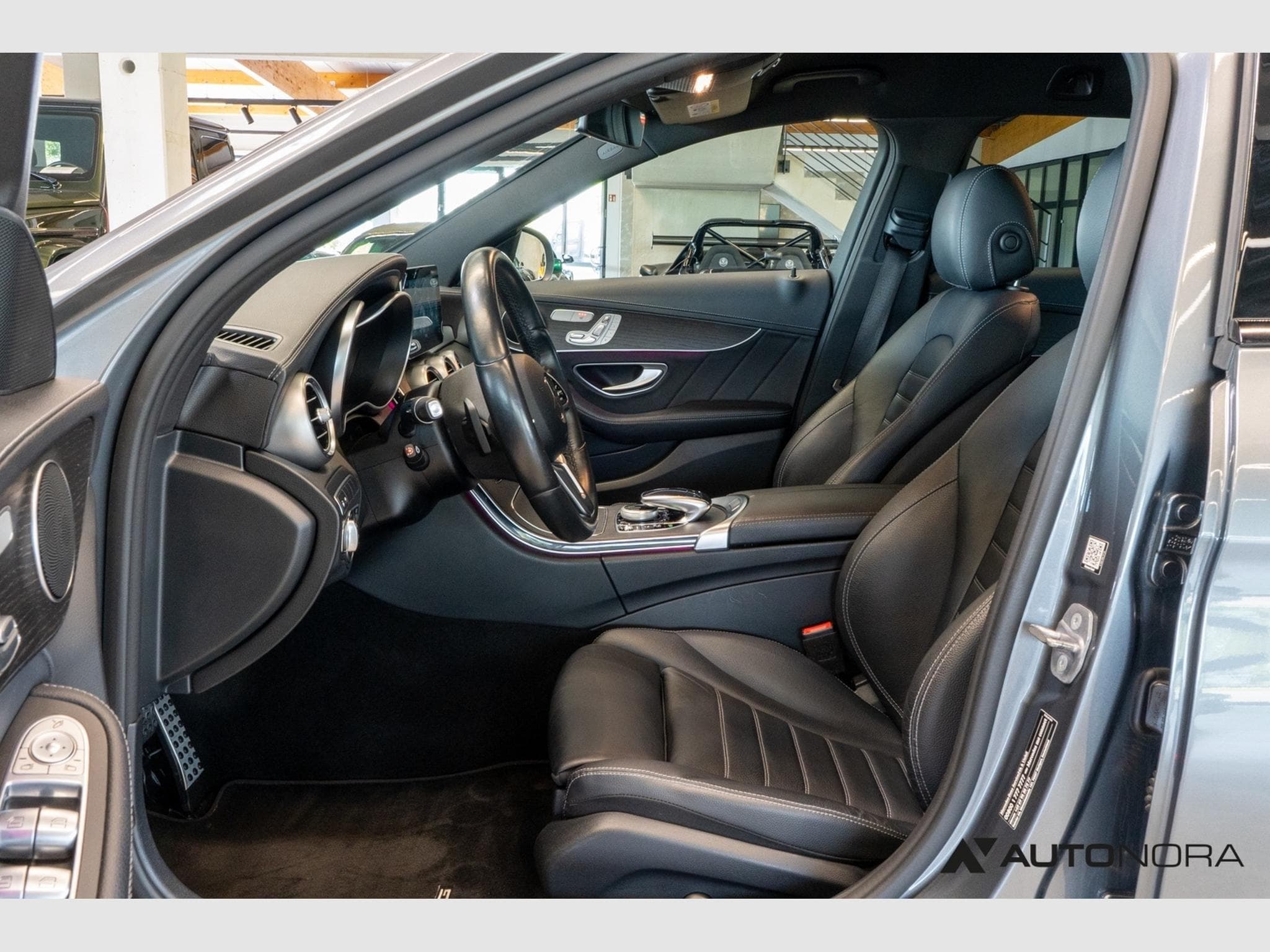 Mercedes C 300 C 300 d T-Modell AMG Line 4Matic (2019) - Photo 11