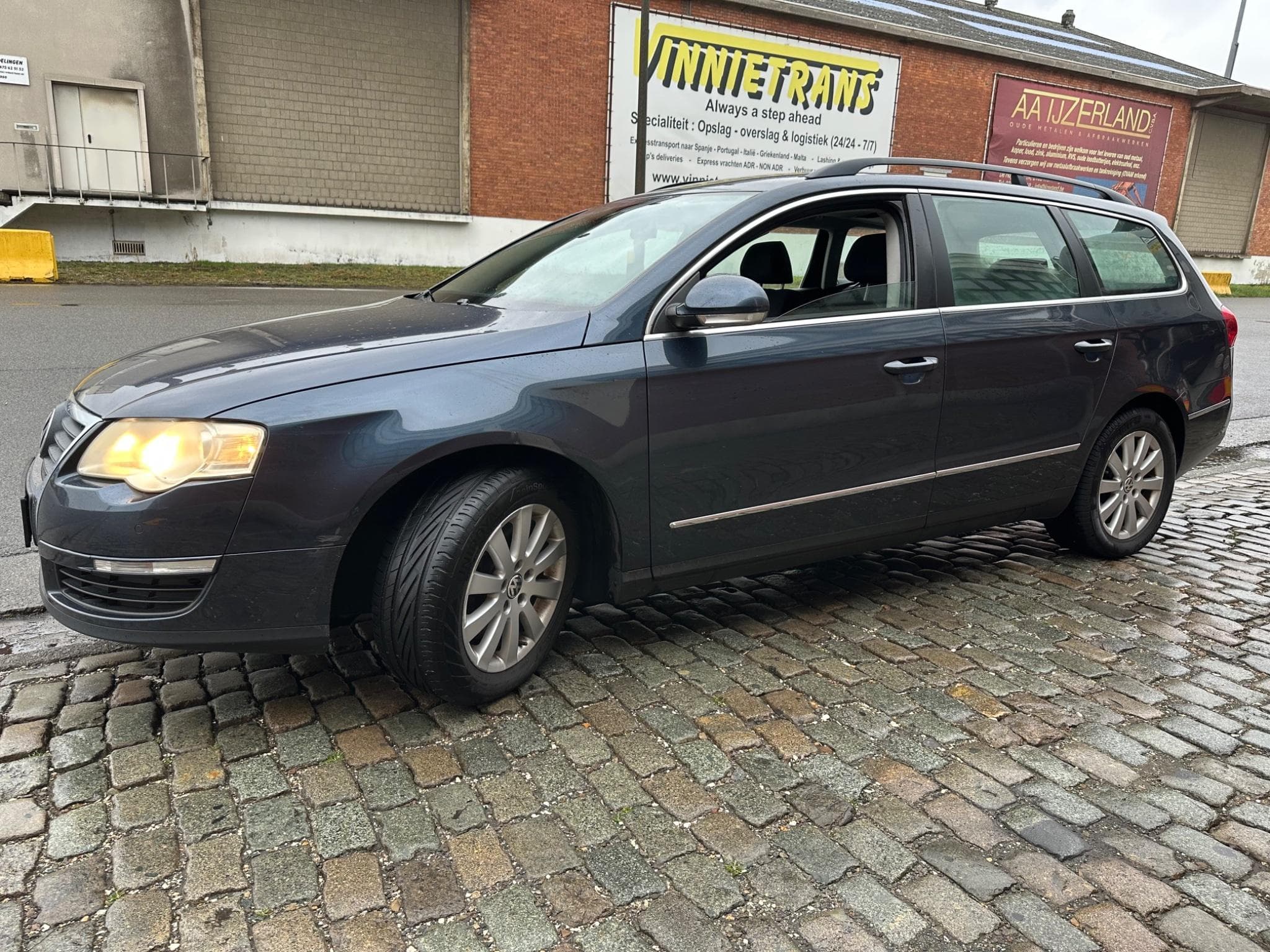 VW Passat Passat B6 2L 140ch (2008) - Photo 3
