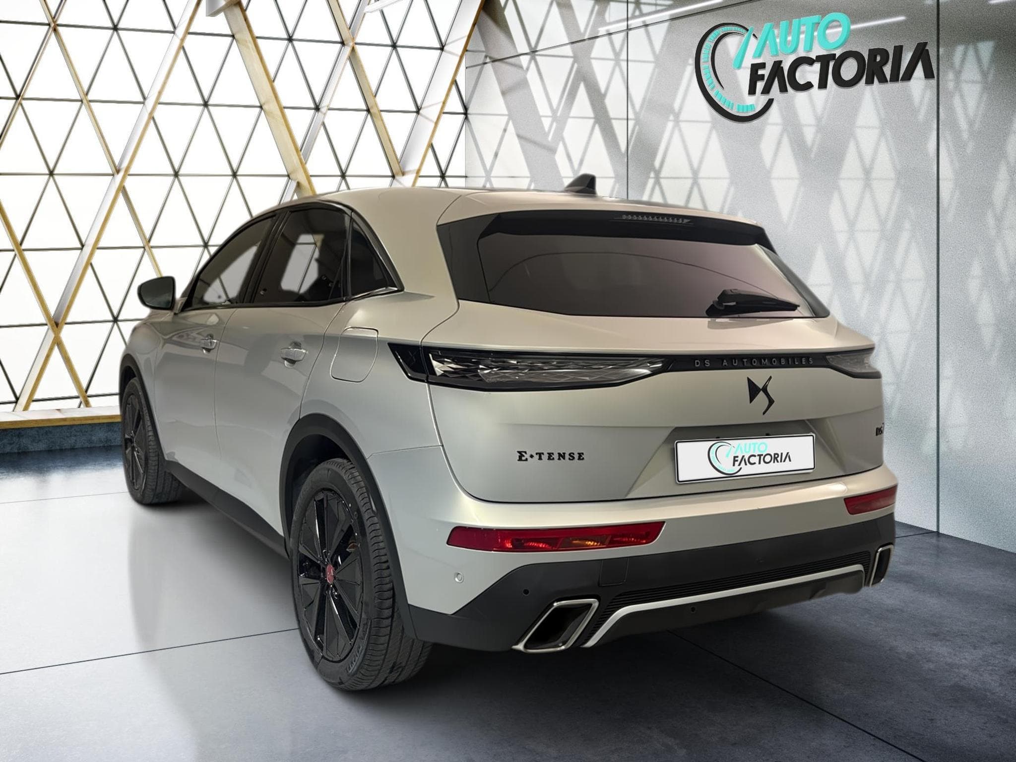 DS Automobiles DS7 -47% 1.6 HYB 225cv BVA Sport+GPS+RADARS+Options (2024) - Foto 4