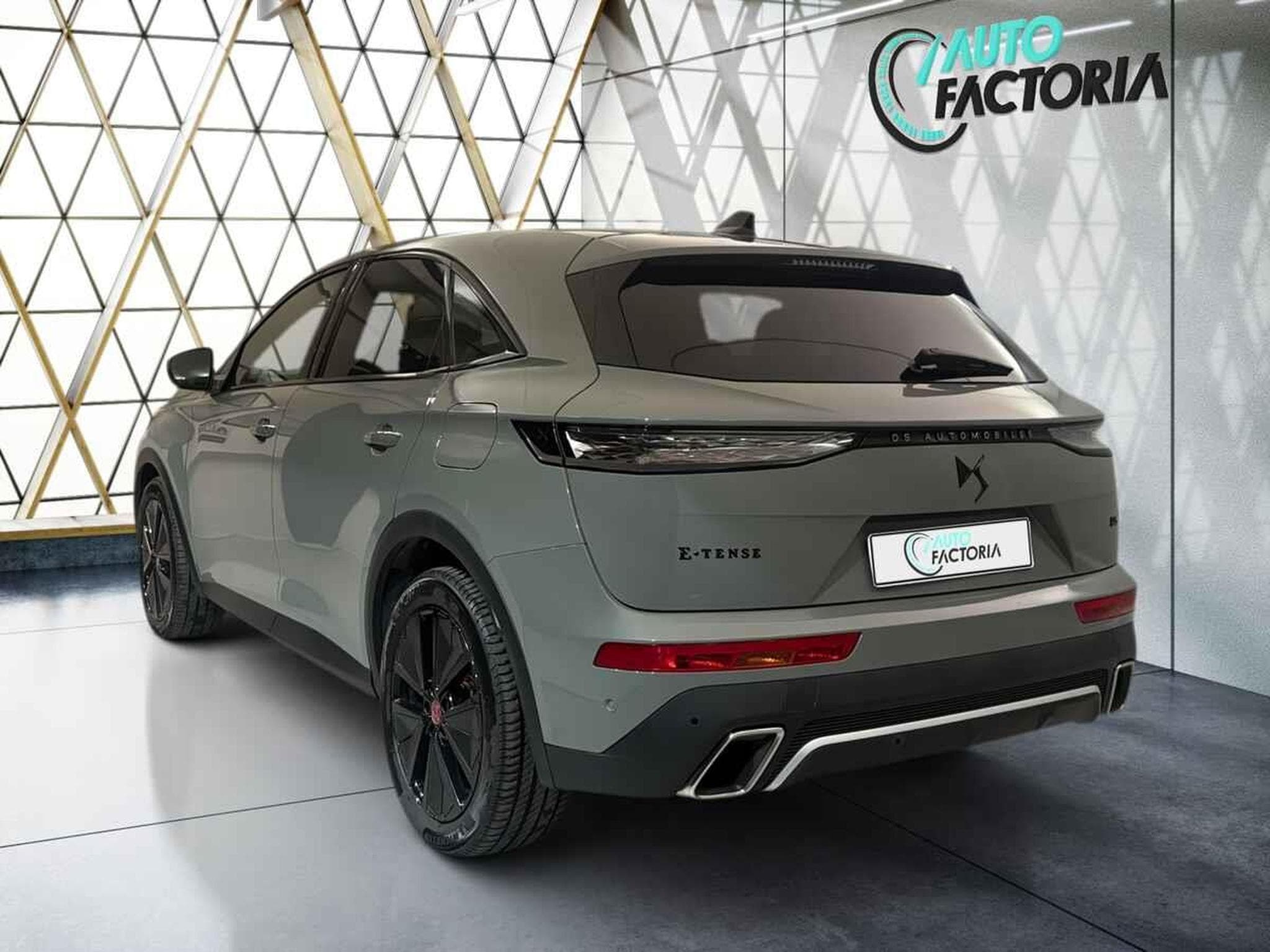 DS Automobiles DS7 -47% 1.6 HYB 225cv BVA Sport+GPS+RADARS+Options (2024) - Foto 4