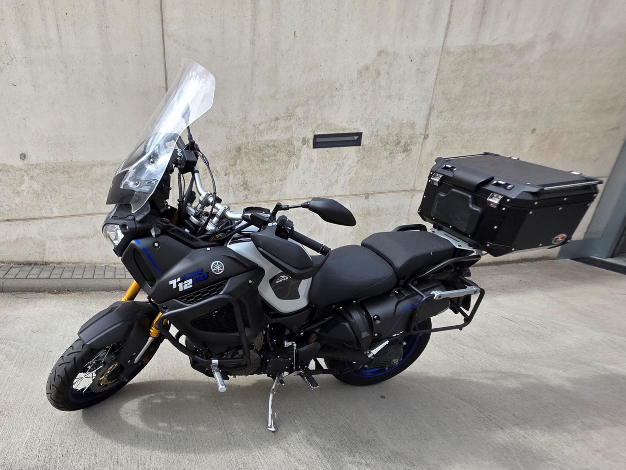 Yamaha XTZ SUPER TENERE XT1200ZE (2021) - Photo 2