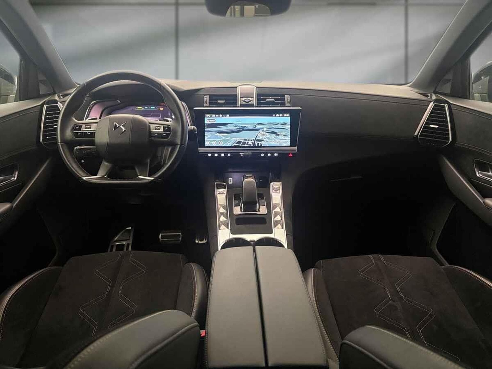 DS Automobiles DS7 -47% 1.6 HYB 225cv BVA Sport+GPS+RADARS+Options (2024) - Photo 6