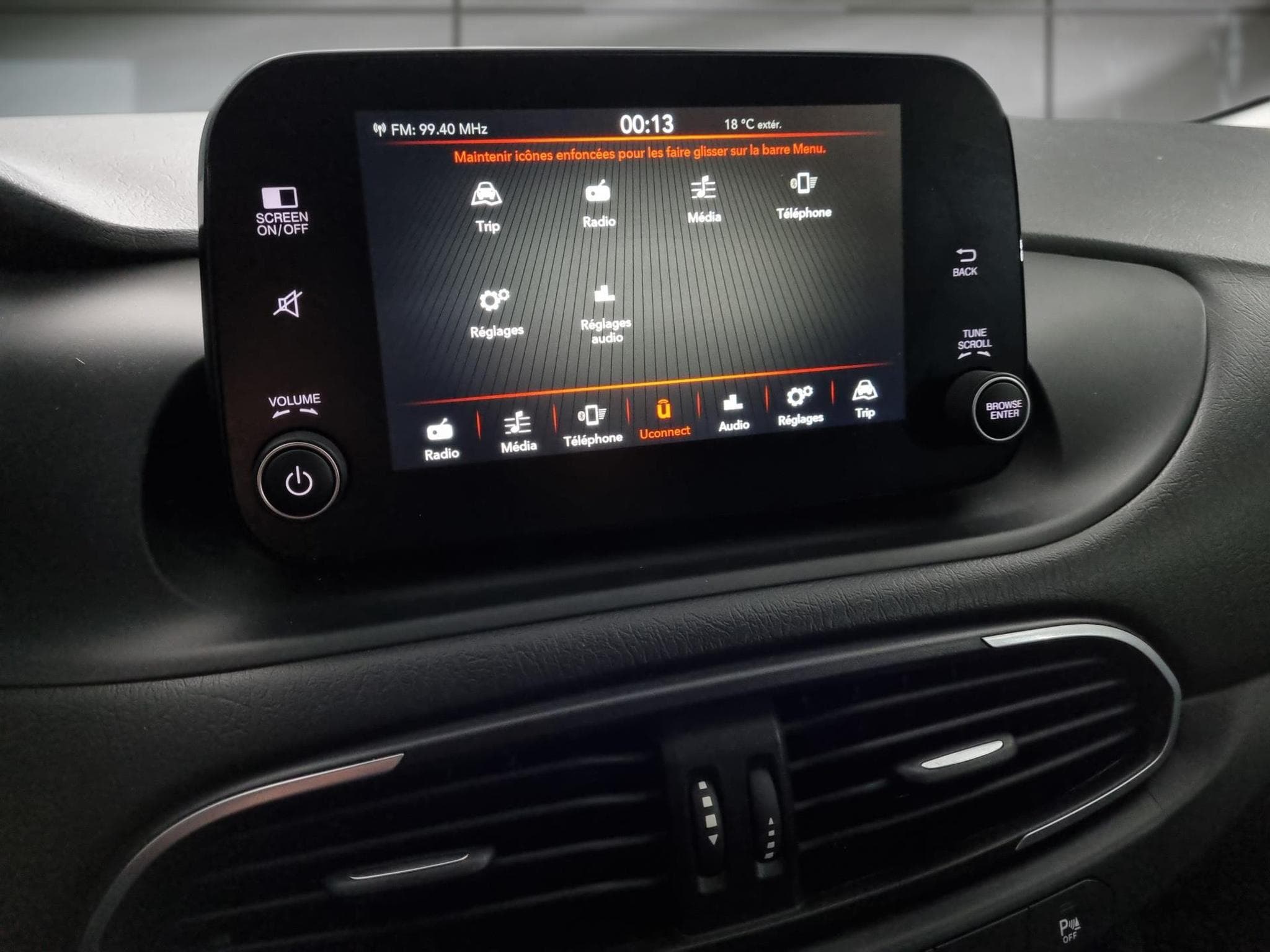 Fiat Tipo Break -29% 1.6 D 130cv+MIRRORLINK+RADARS+Options (2024) - Photo 11