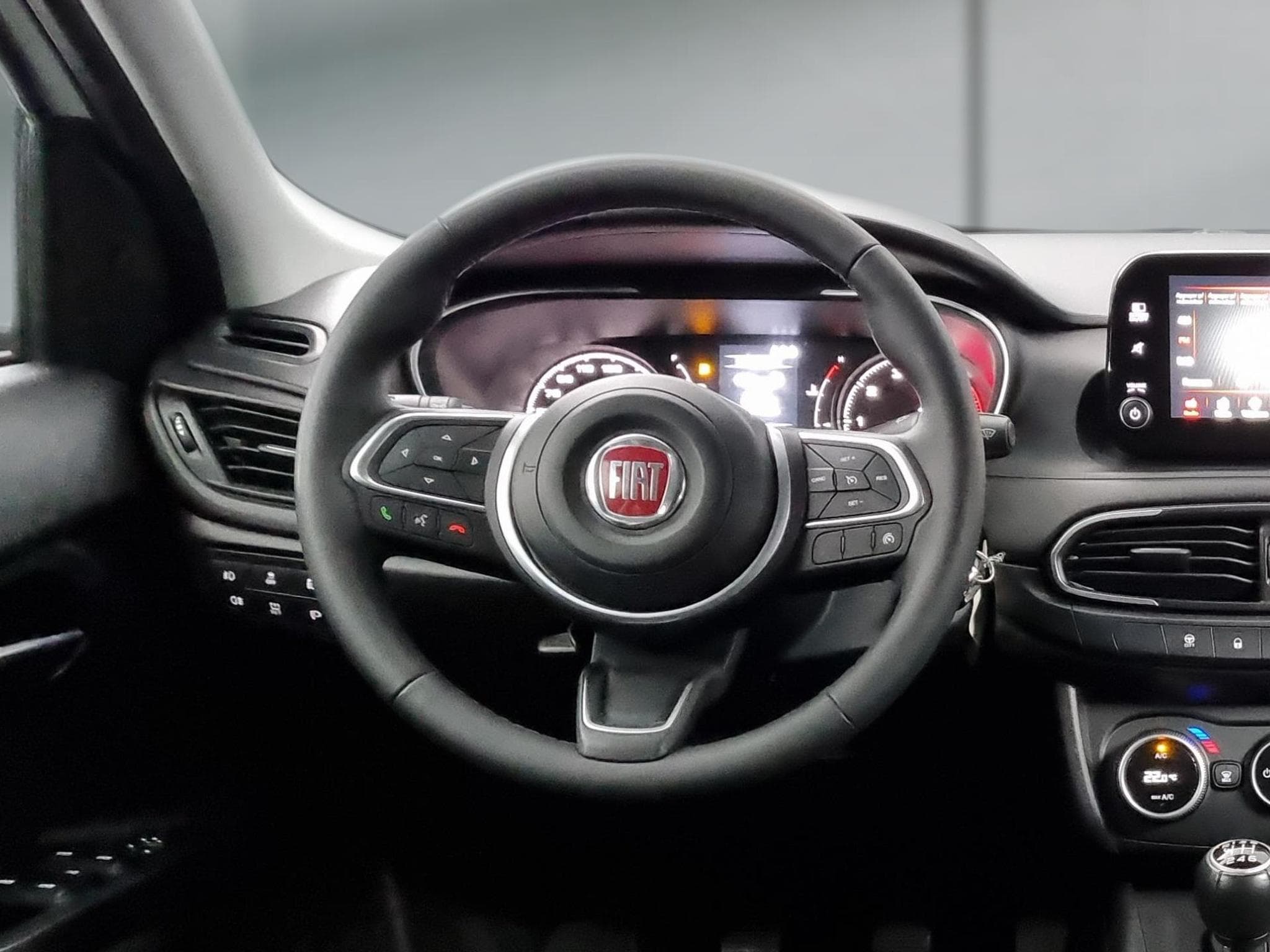 Fiat Tipo Break -29% 1.6 D 130cv+MIRRORLINK+RADARS+Options (2024) - Photo 9