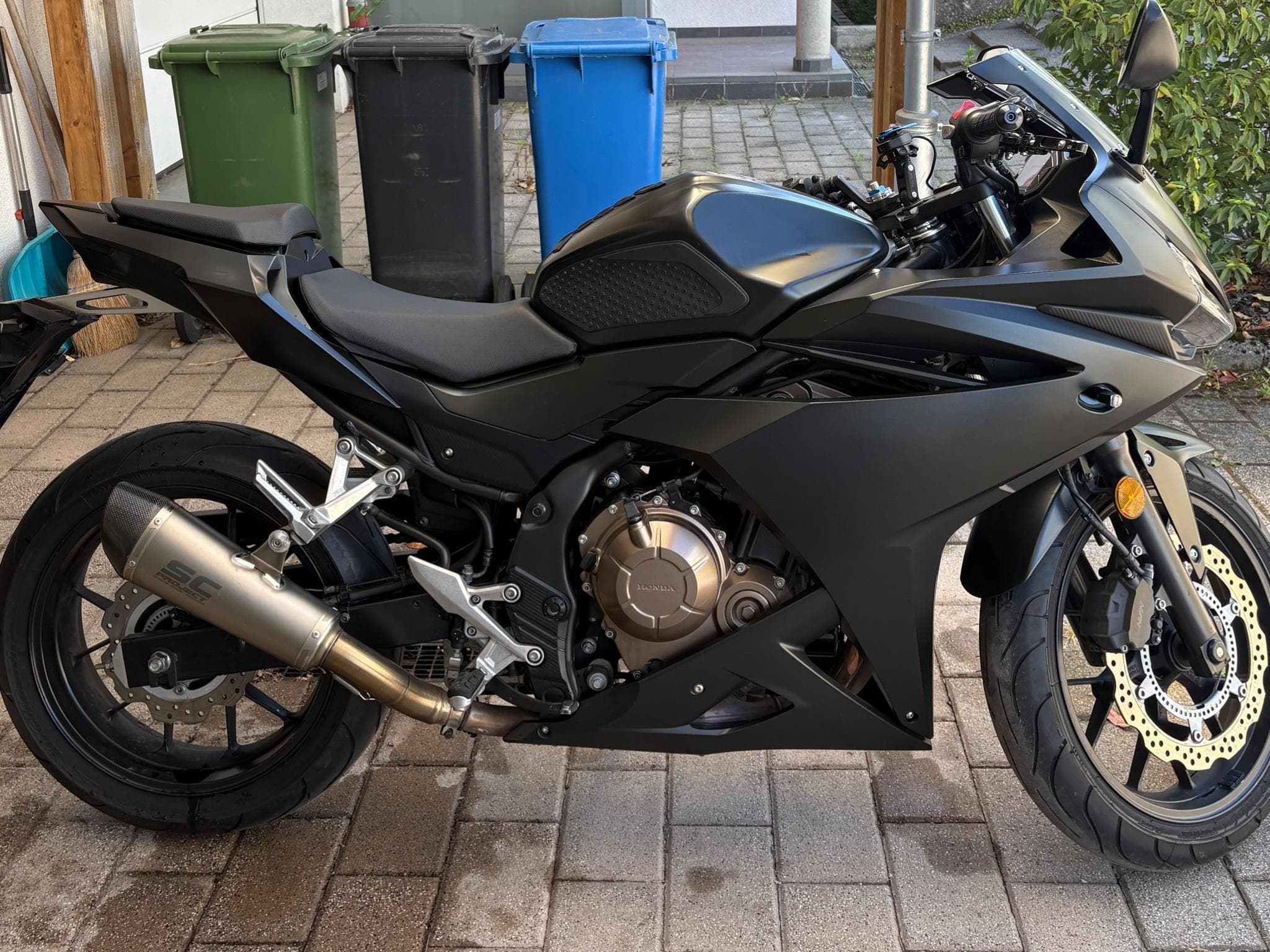 Honda CBR 500R (2017) - Foto 2