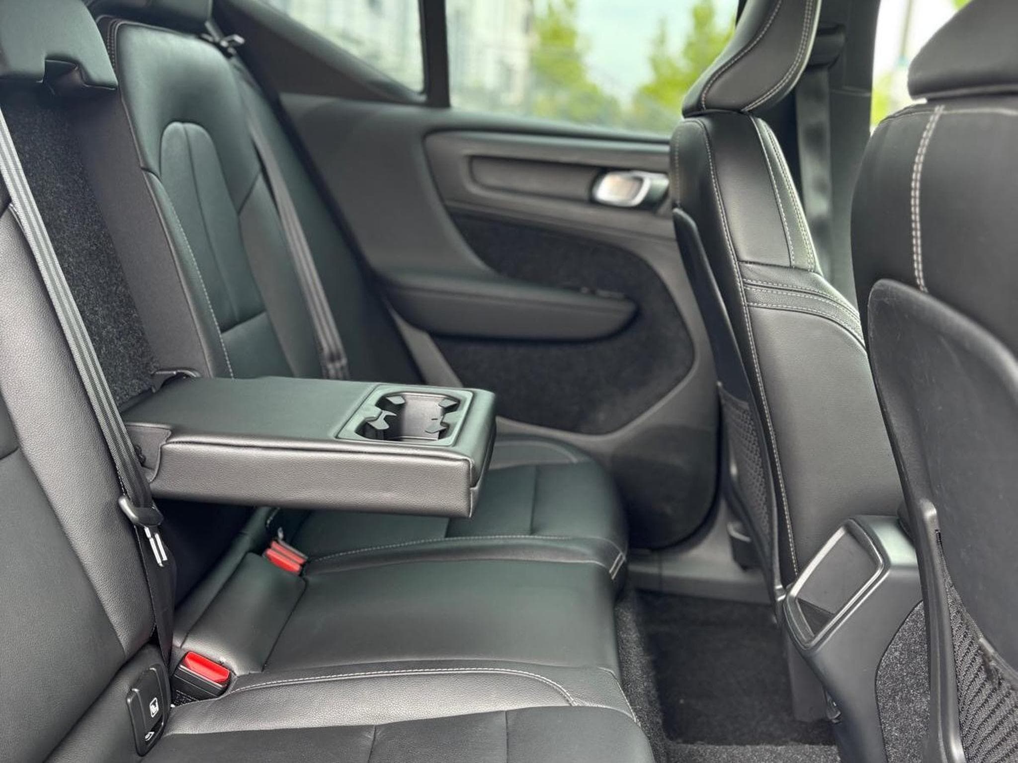 Volvo XC40 Volvo XC40 2.0 D3 AWD Momentum Pro Geart (2019) - Foto 6