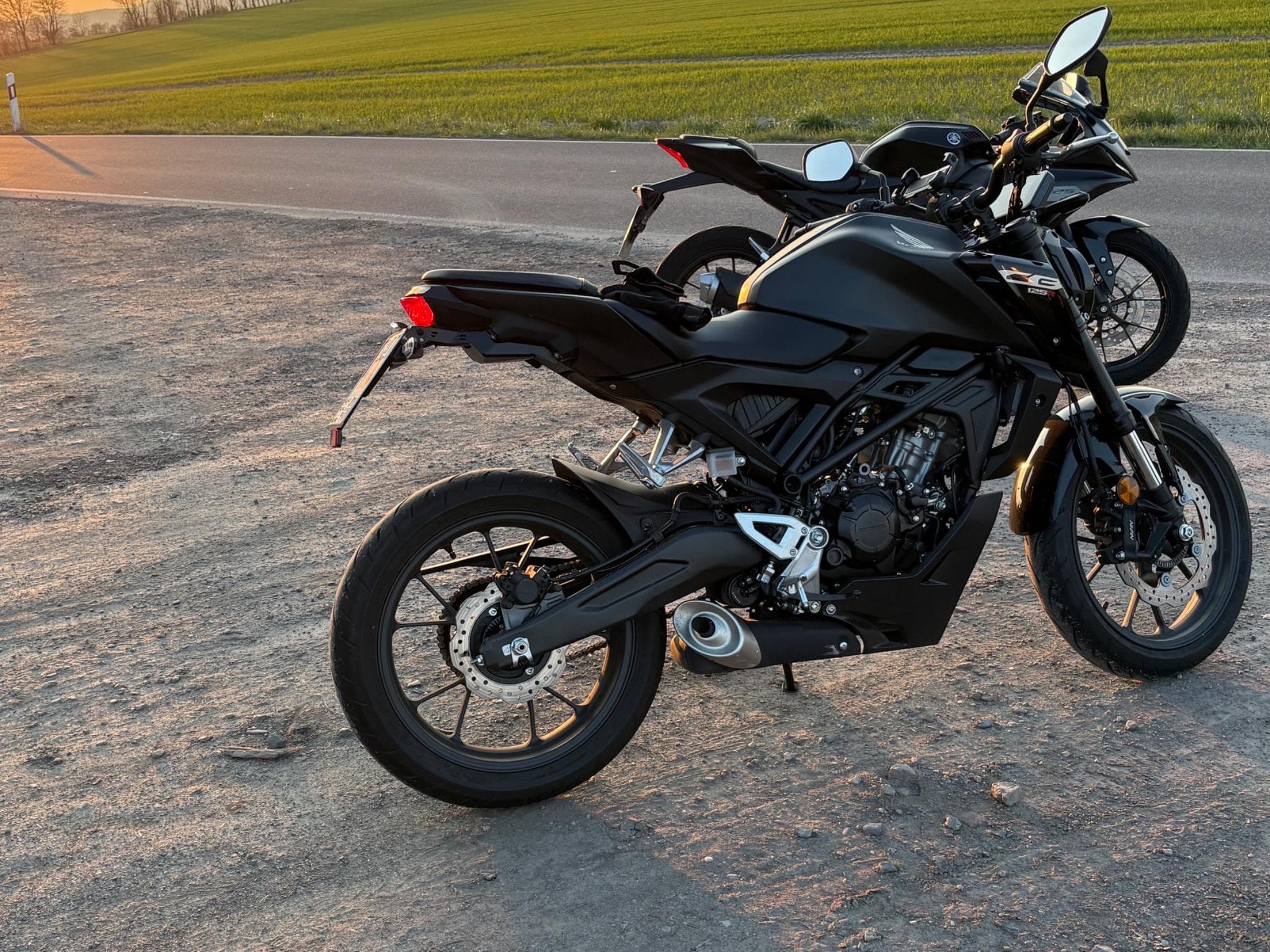 Honda CBR (2025) - Foto 1