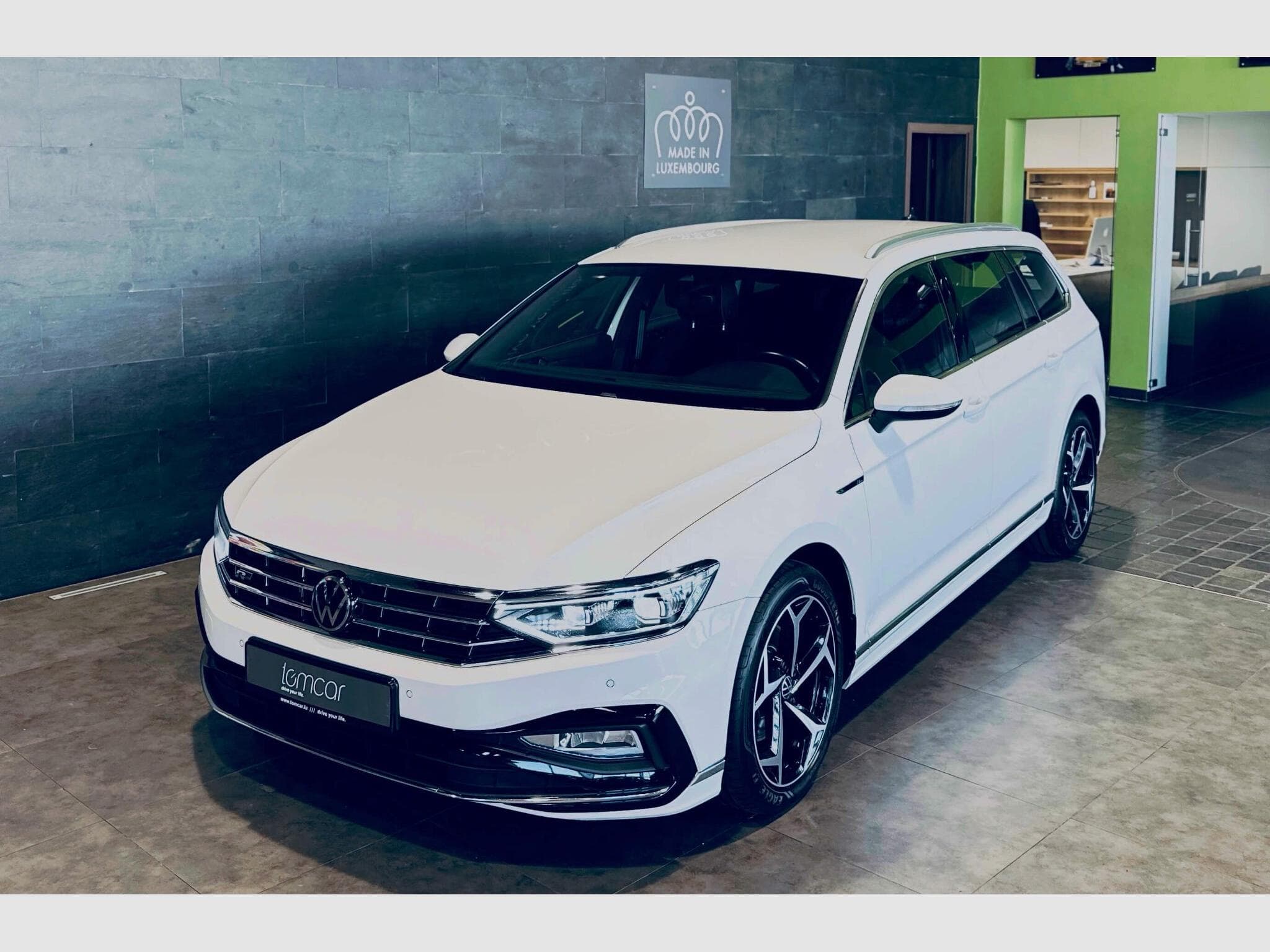 VW Passat PASSAT VARIANT ELEGANCE R-LINE TDI DSG (2023) - Foto 3