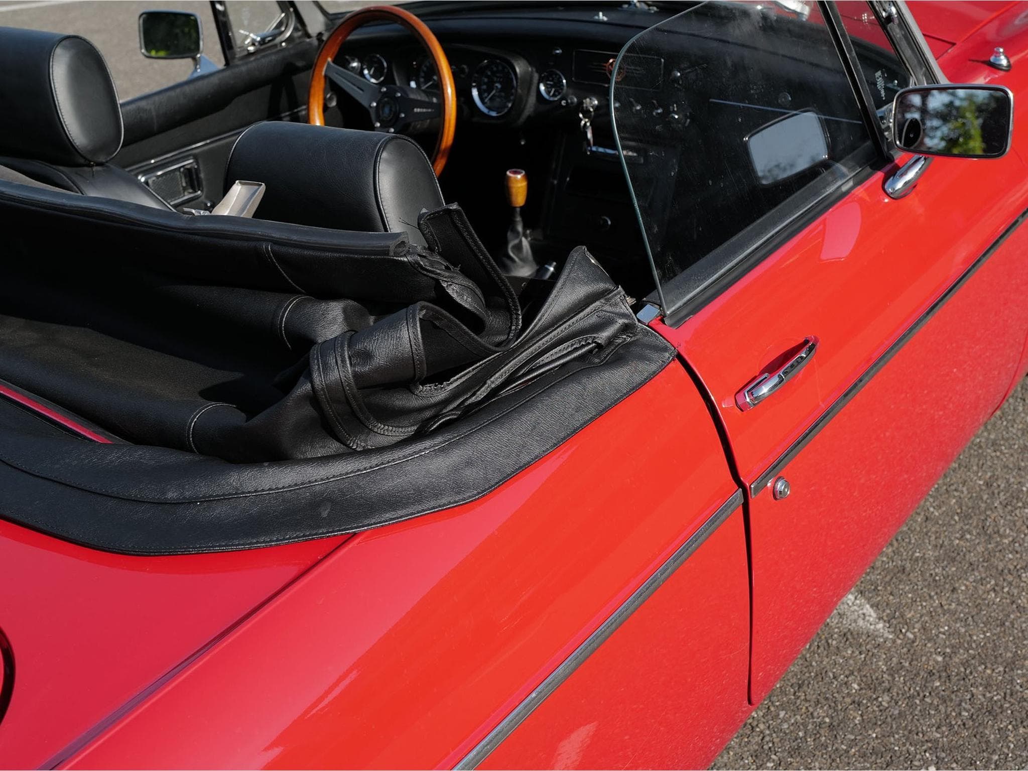MG B (1974) - Photo 11