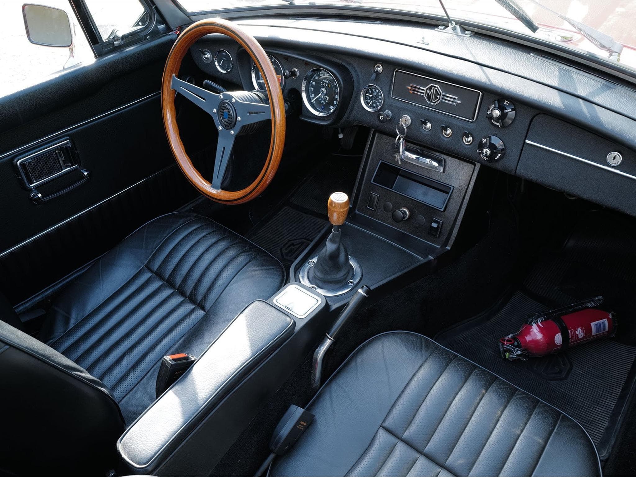 MG B (1974) - Photo 7