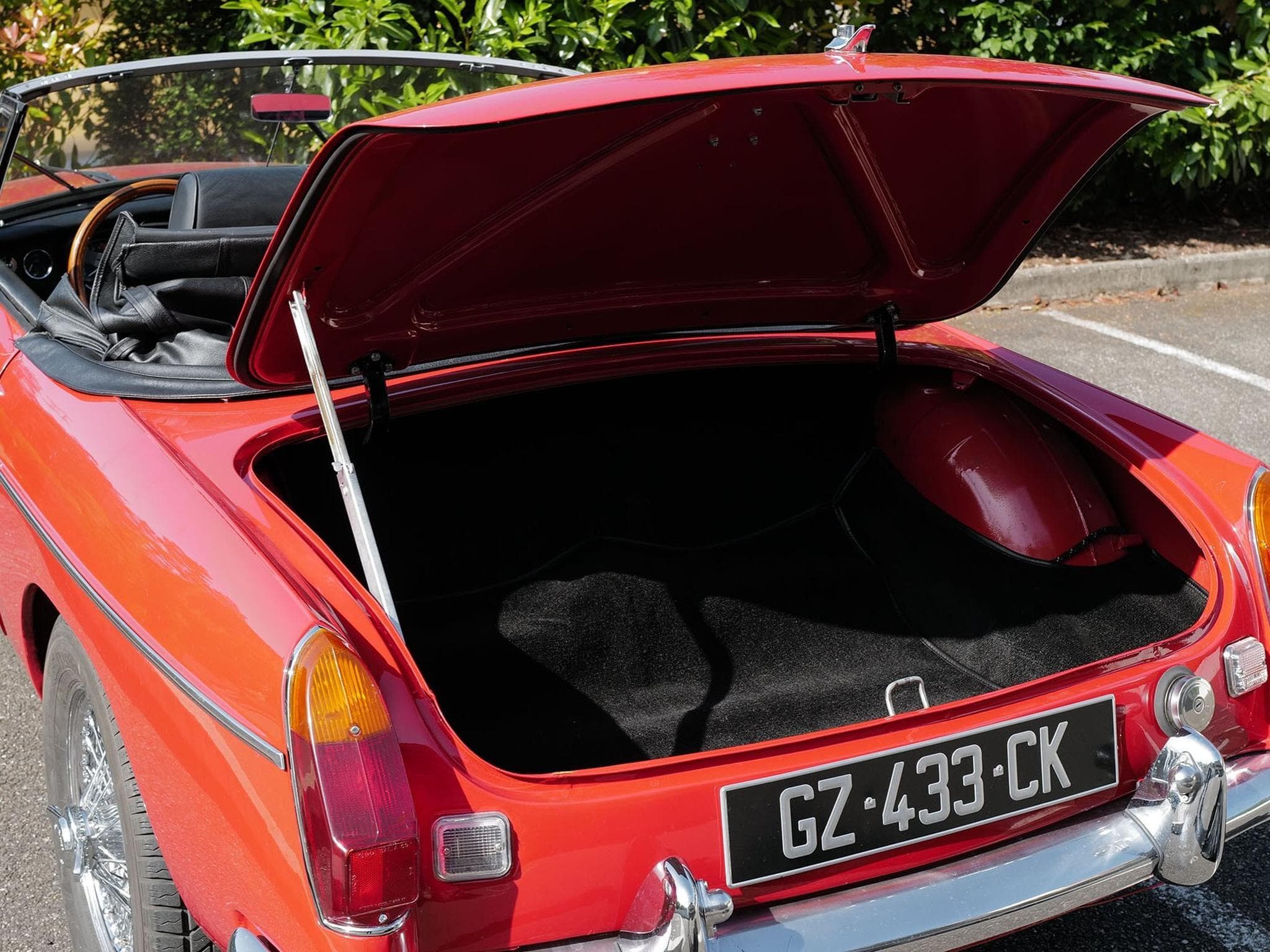 MG B (1974) - Photo 13