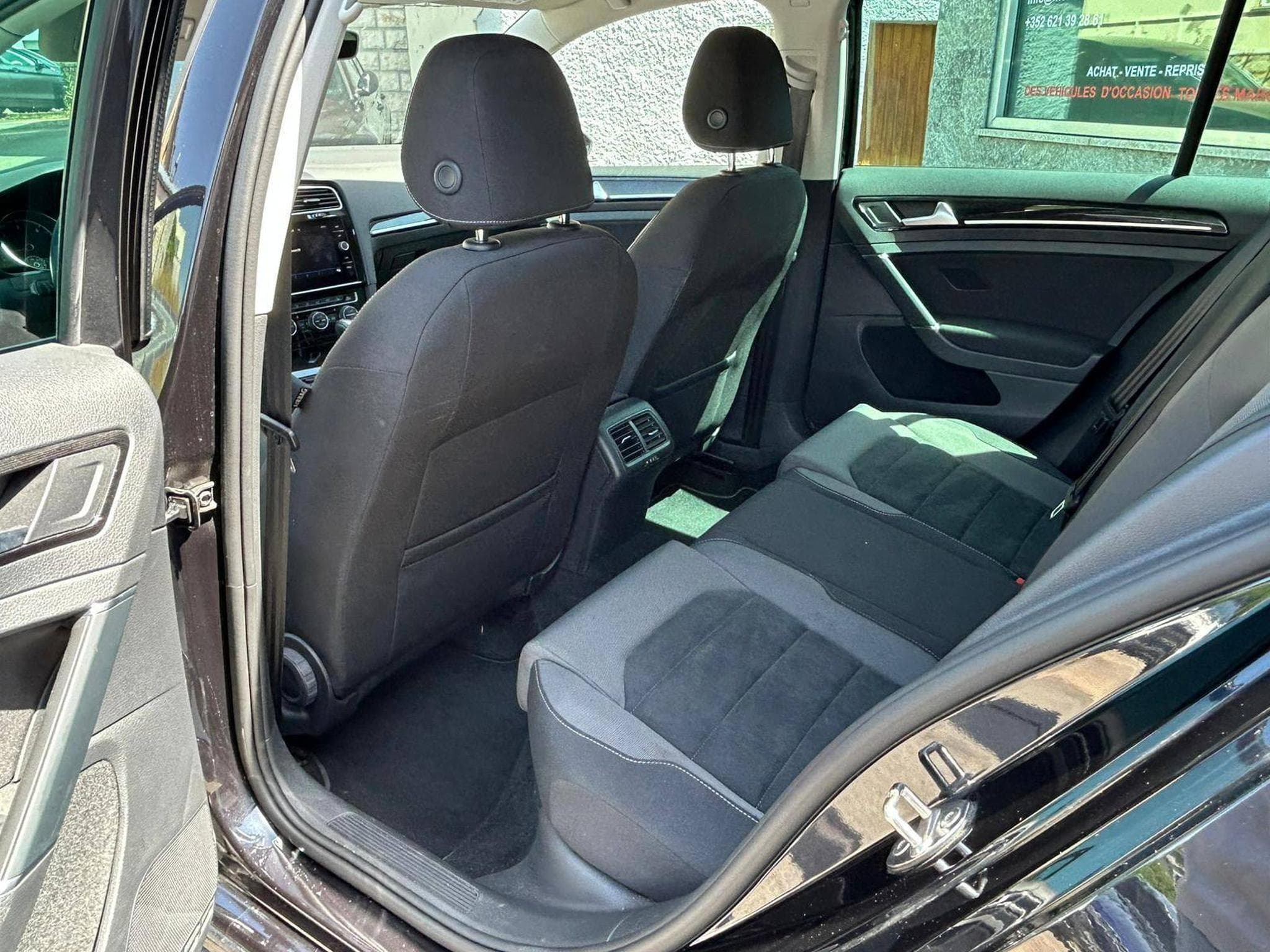 VW Golf VII 2.0 TDI 150CV DSG HIGLINE LED (2019) - Photo 10