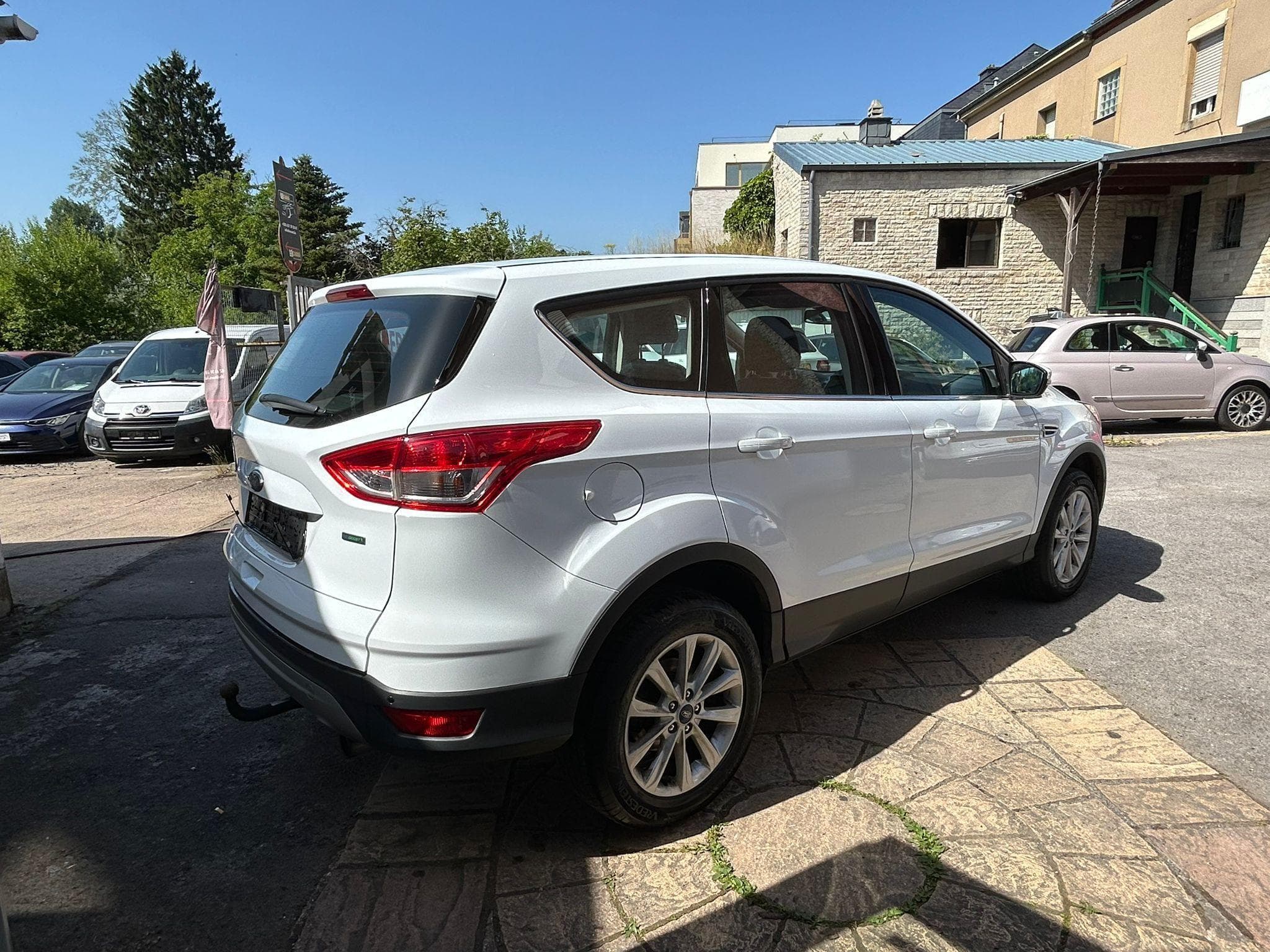 Ford Kuga 1.5 ESSENCE AUTOMATIQUE CUIR (2016) - Photo 6
