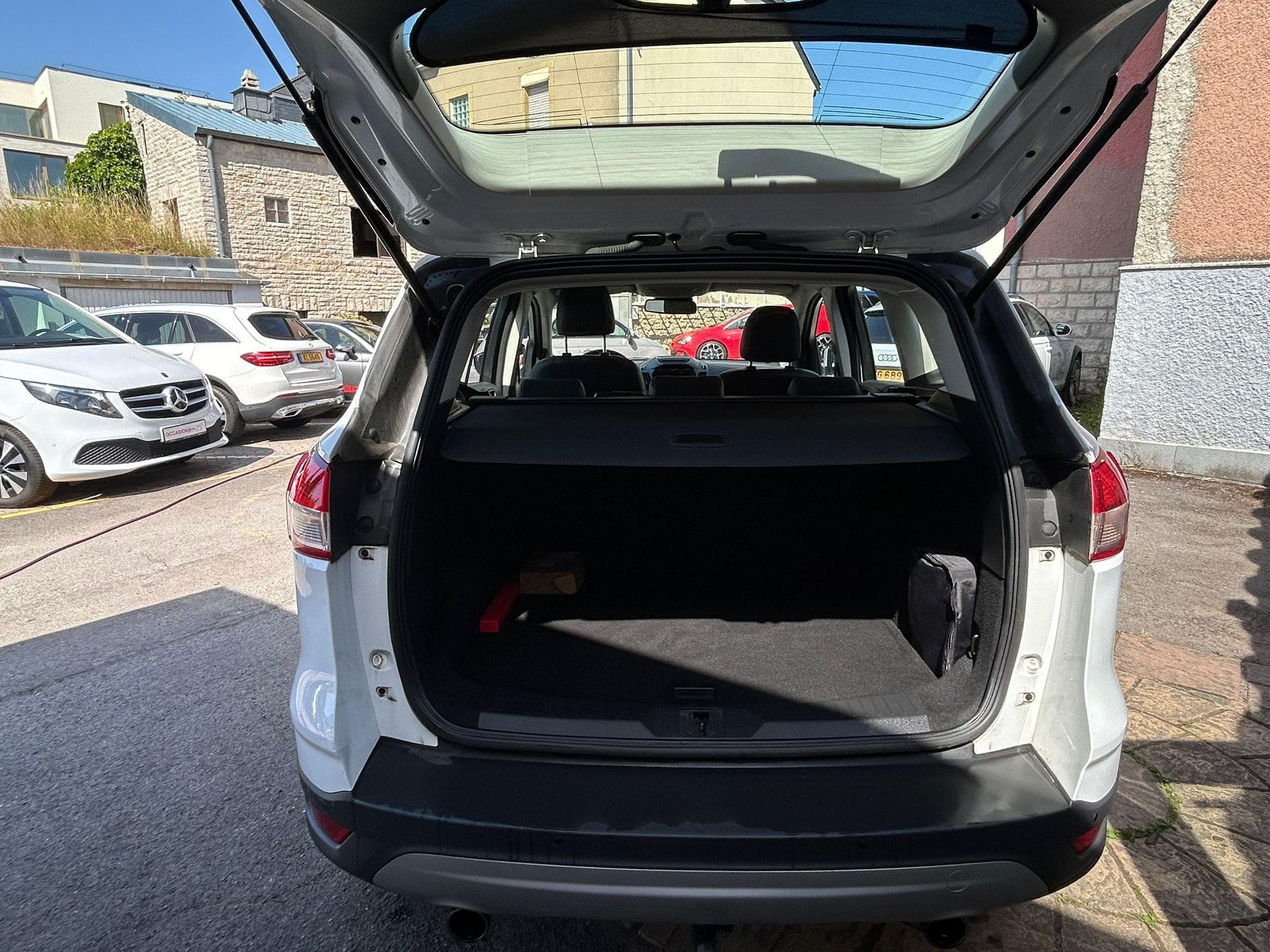 Ford Kuga 1.5 ESSENCE AUTOMATIQUE CUIR (2016) - Photo 7