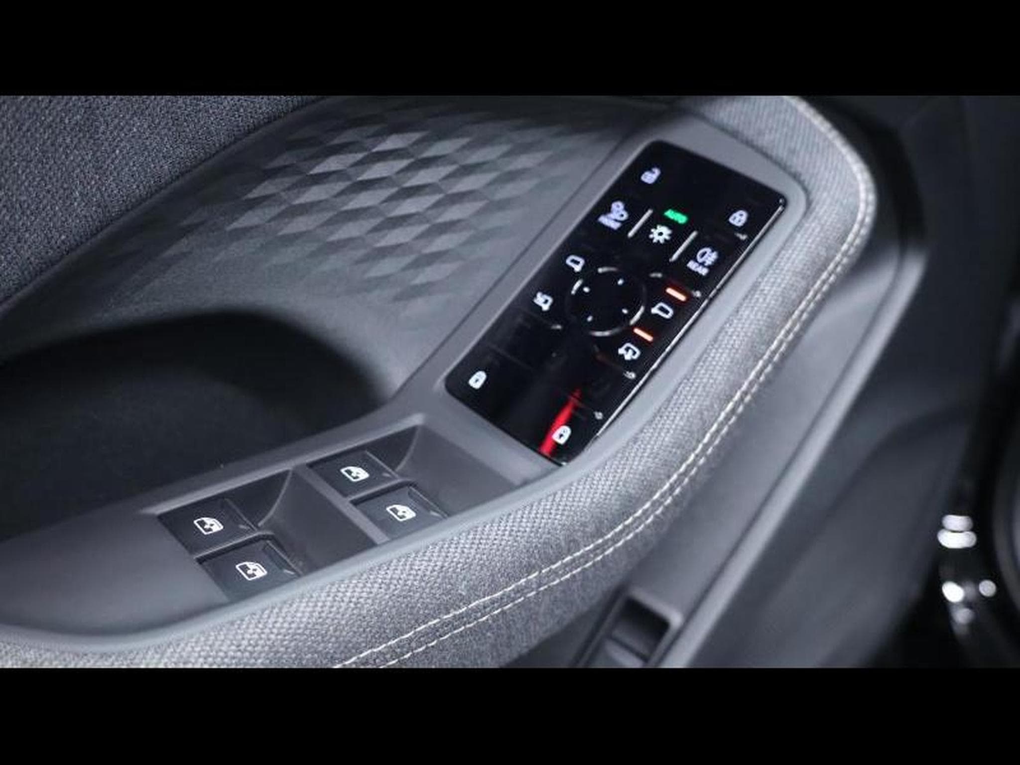 Audi A5 Avant 40TDI S-Line Edition (2025) - Photo 27