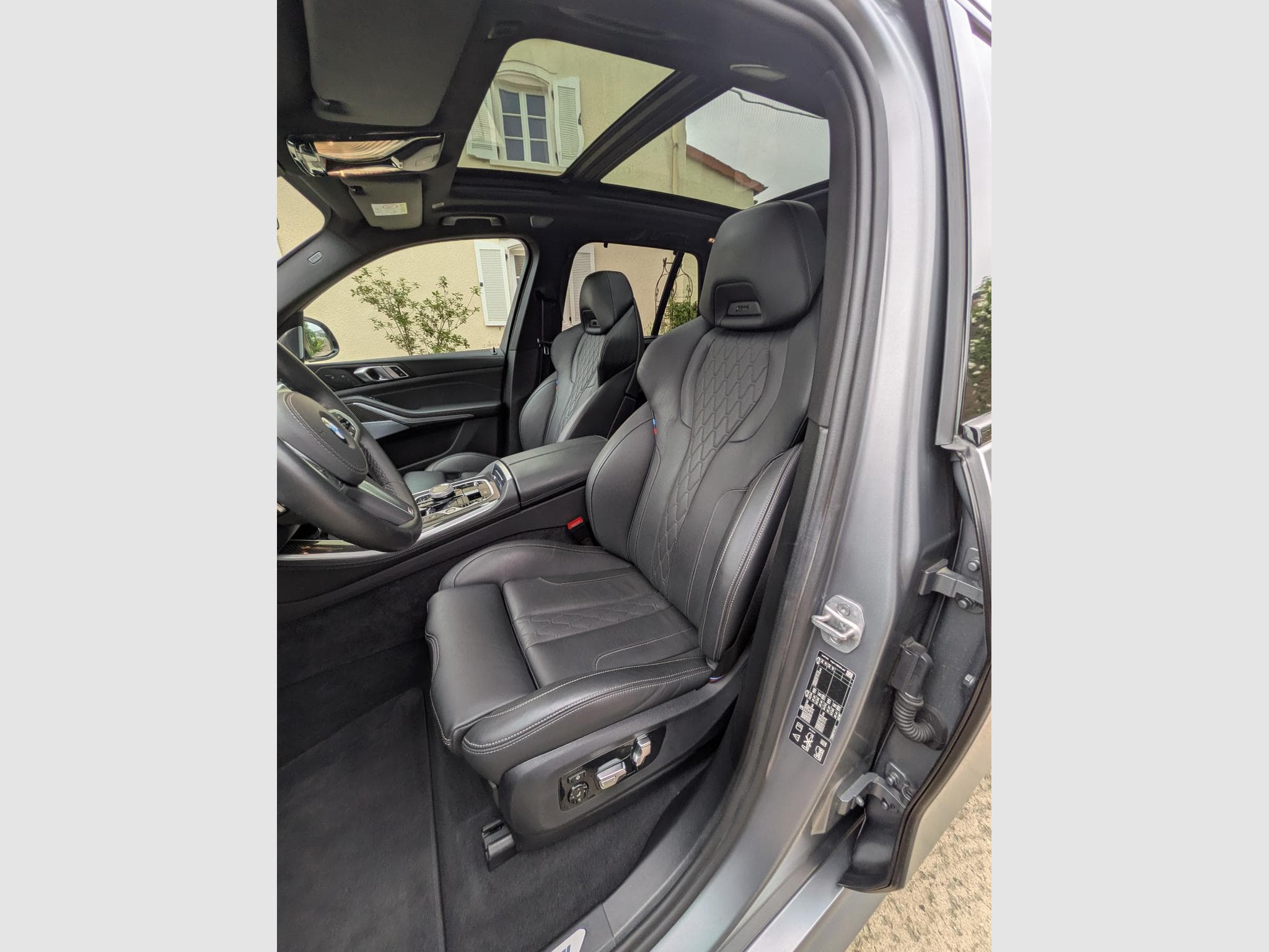BMW X5 40d M-Sport xDrive (2025) - Photo 6