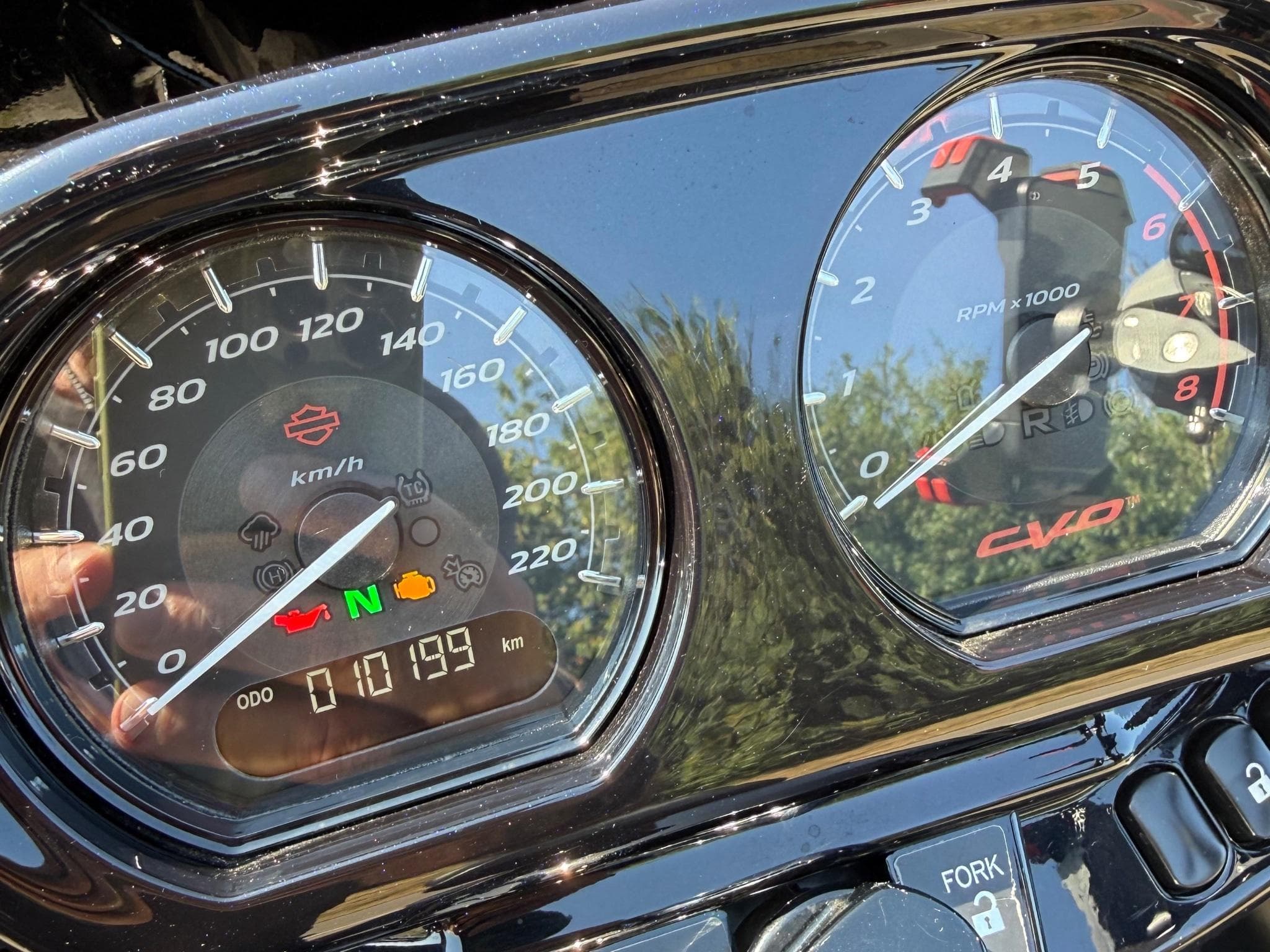 Harley-Davidson CVO Road Glide 117ccm (2022) - Photo 3