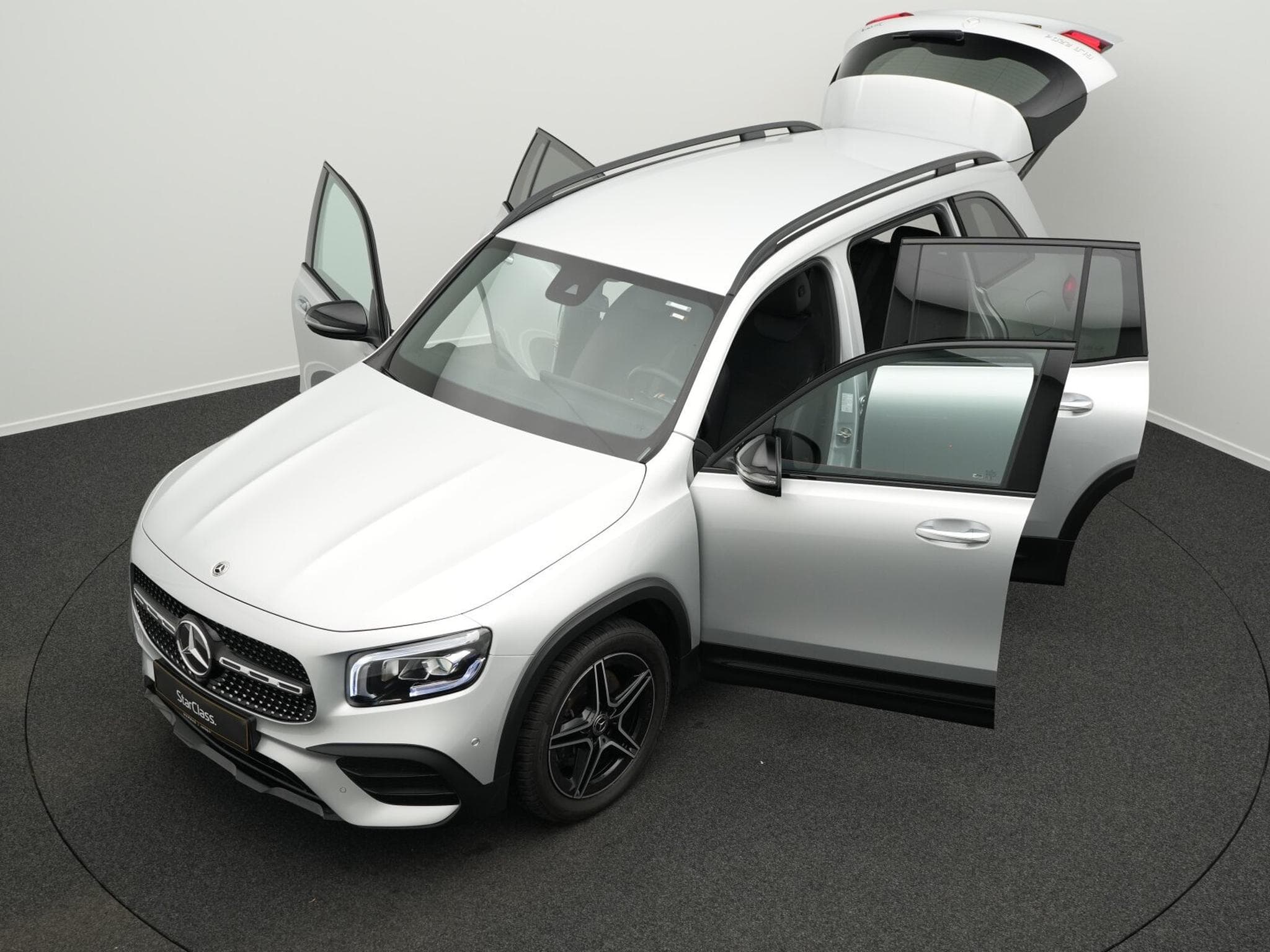 Mercedes GLB 220 d 4MATIC AMG-Line LED+AHK+Kamera (2023) - Foto 12