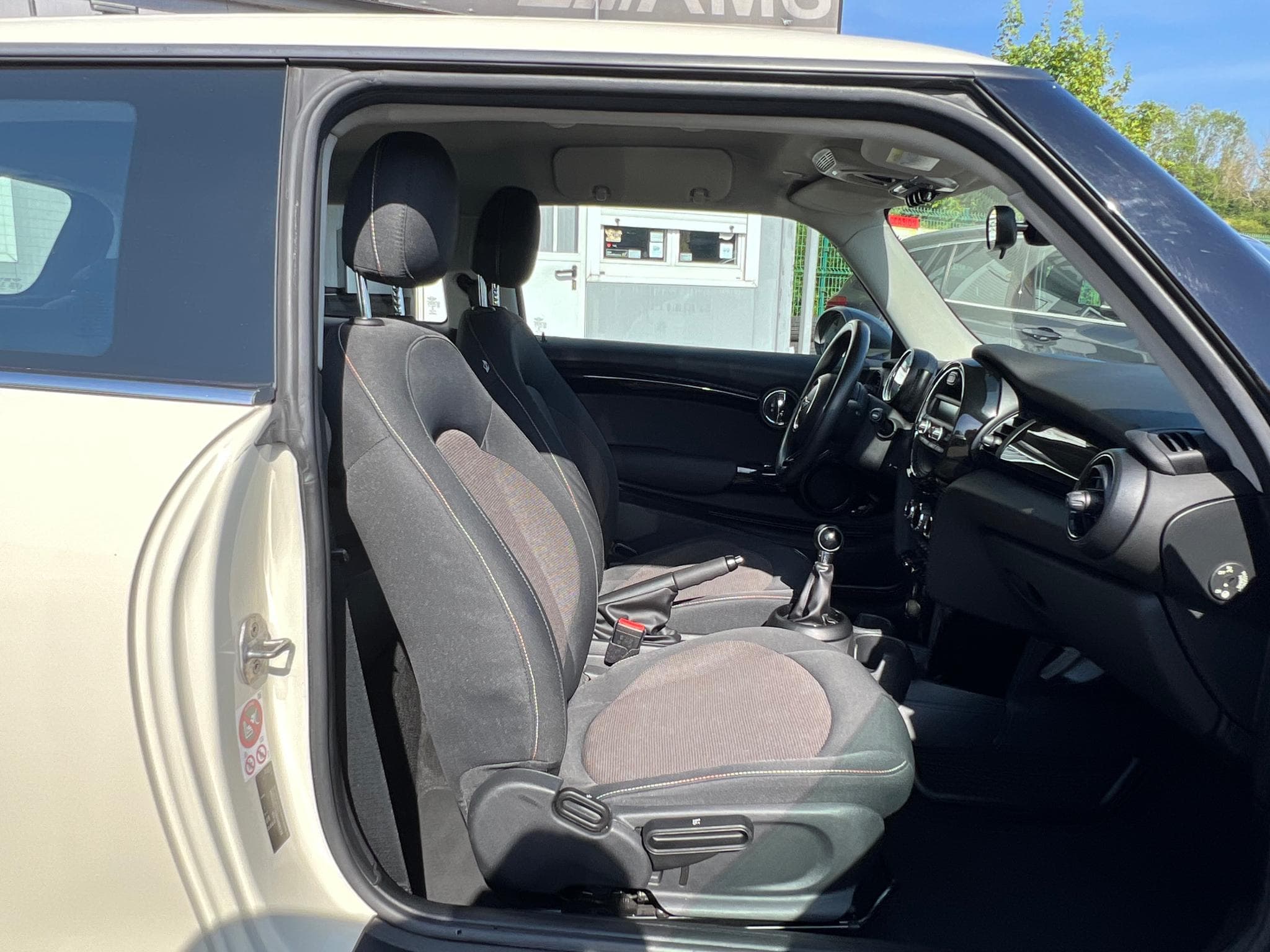 Mini One 1.2 102CV JANTES John Cooper Works (2015) - Foto 11