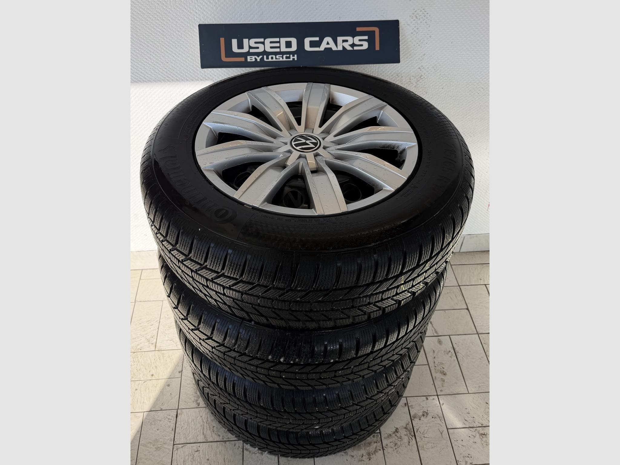 Jantes acier + Pneus – 17" - Photo 1