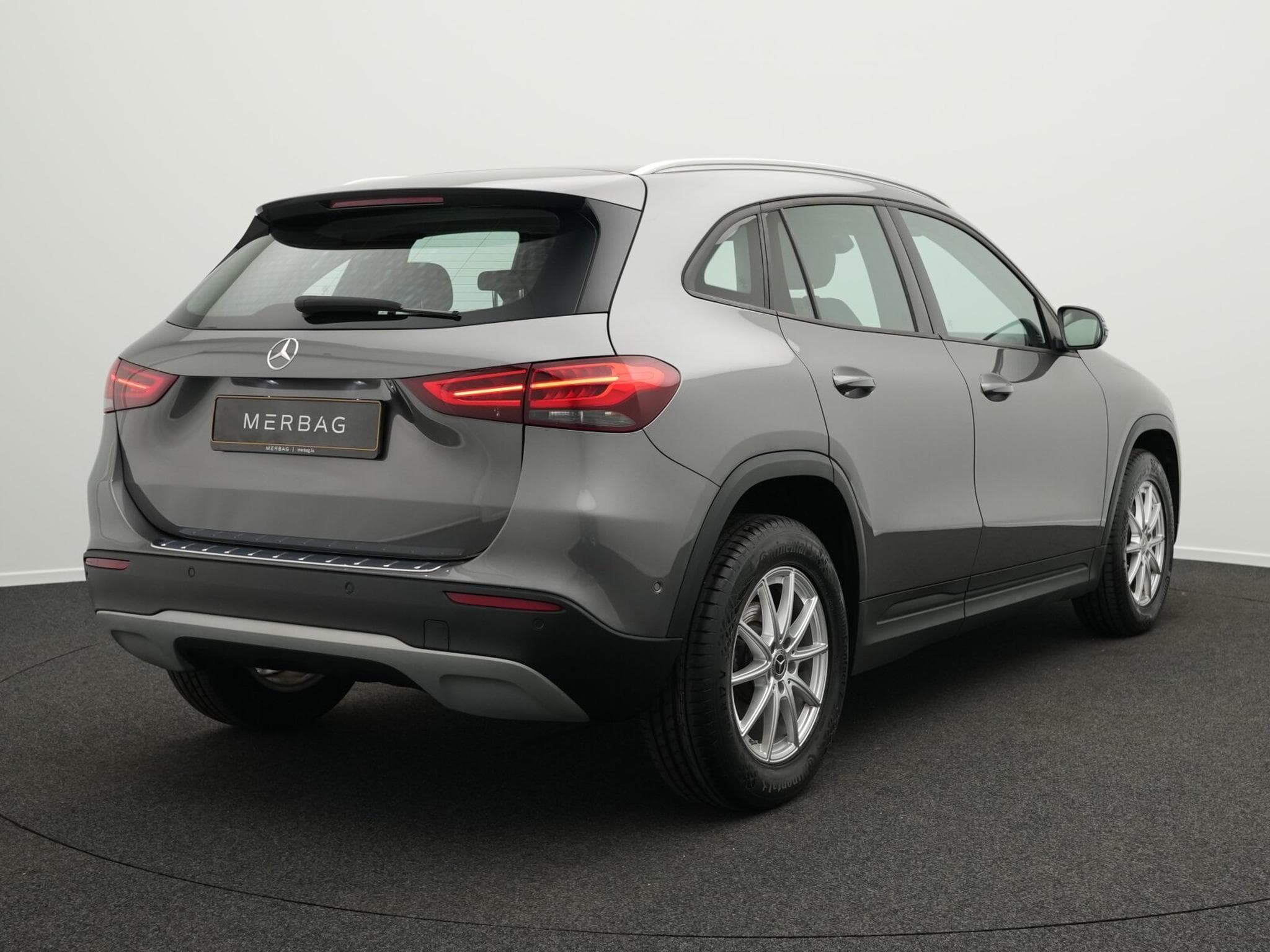 Mercedes GLA 180 d Kamera+PTS+SHZ+MBUX (2020) - Photo 3