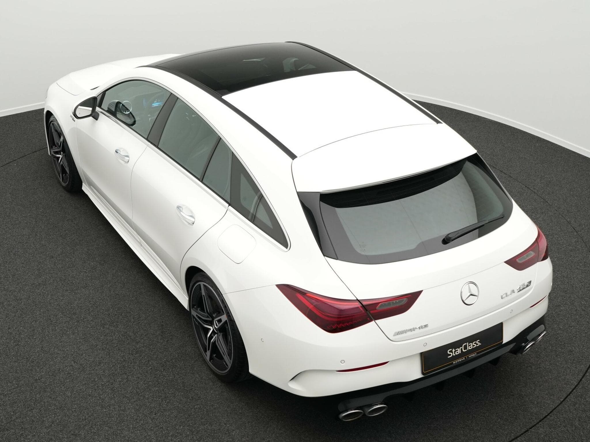 Mercedes CLA 45 AMG S 4MATIC Pano+360+Totw (2025) - Photo 11