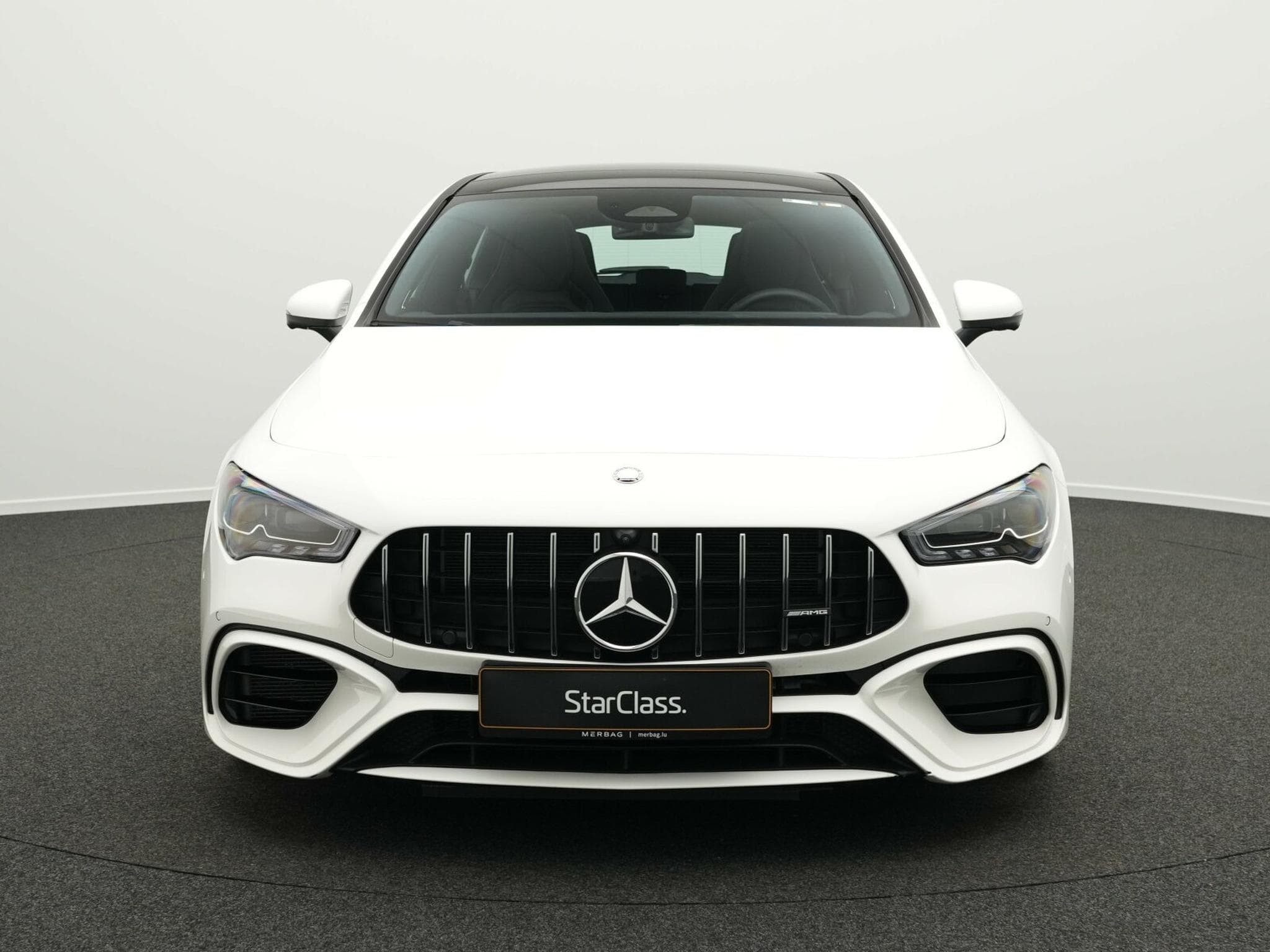 Mercedes CLA 45 AMG S 4MATIC Pano+360+Totw (2025) - Photo 2