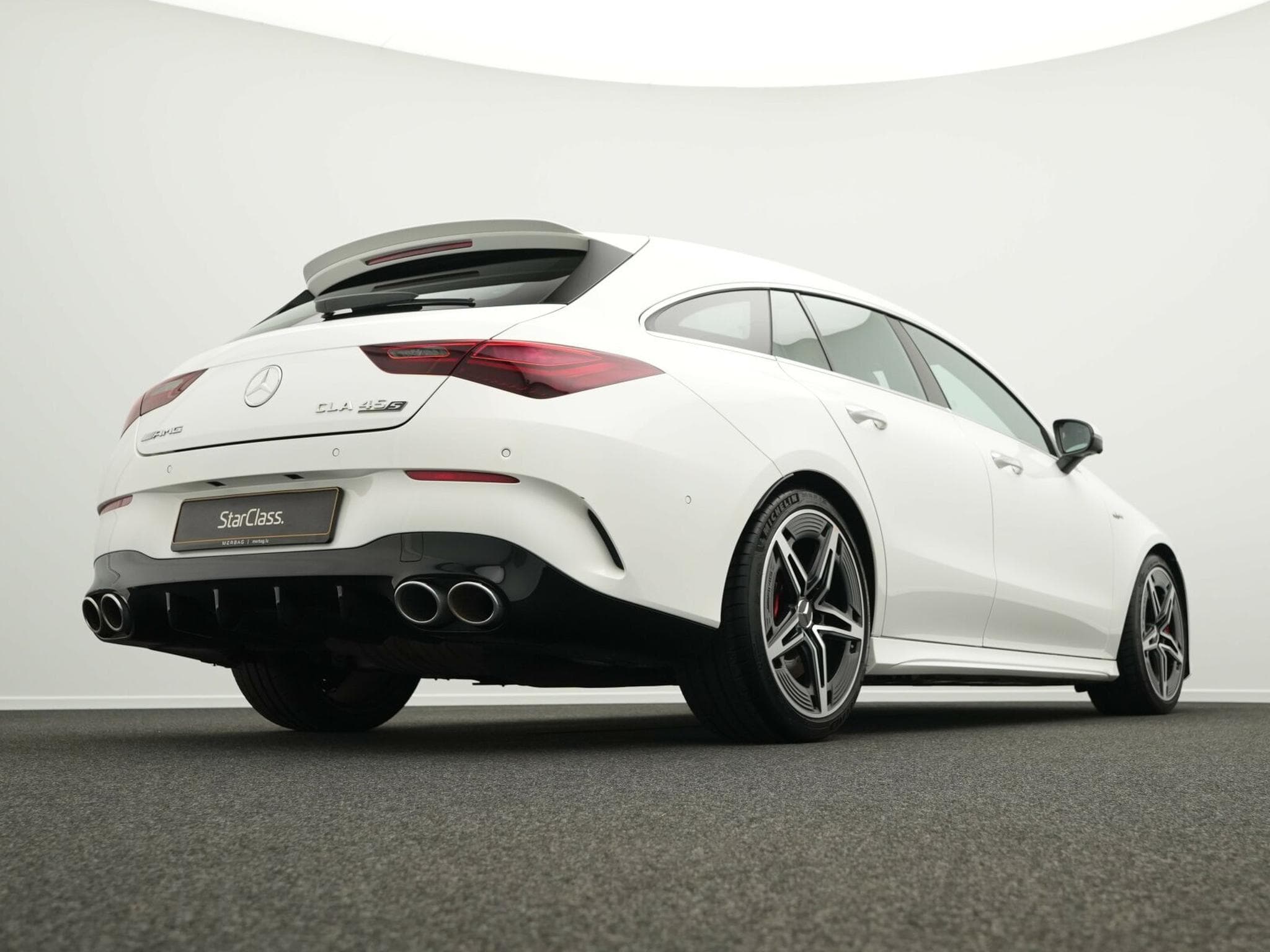 Mercedes CLA 45 AMG S 4MATIC Pano+360+Totw (2025) - Photo 9