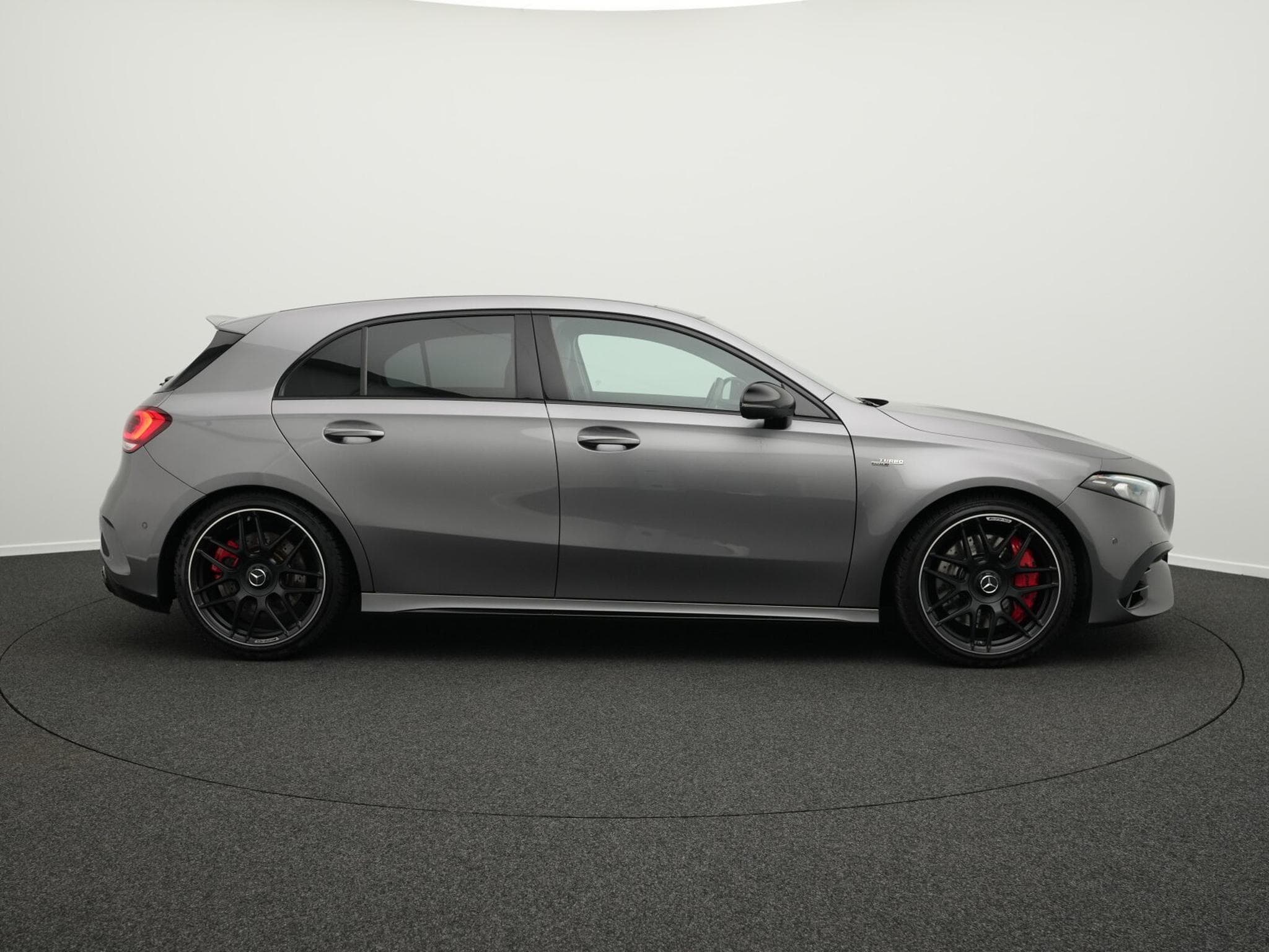 Mercedes A 45 AMG S 4MATIC Multi+360°+Pano+AHK (2022) - Photo 5