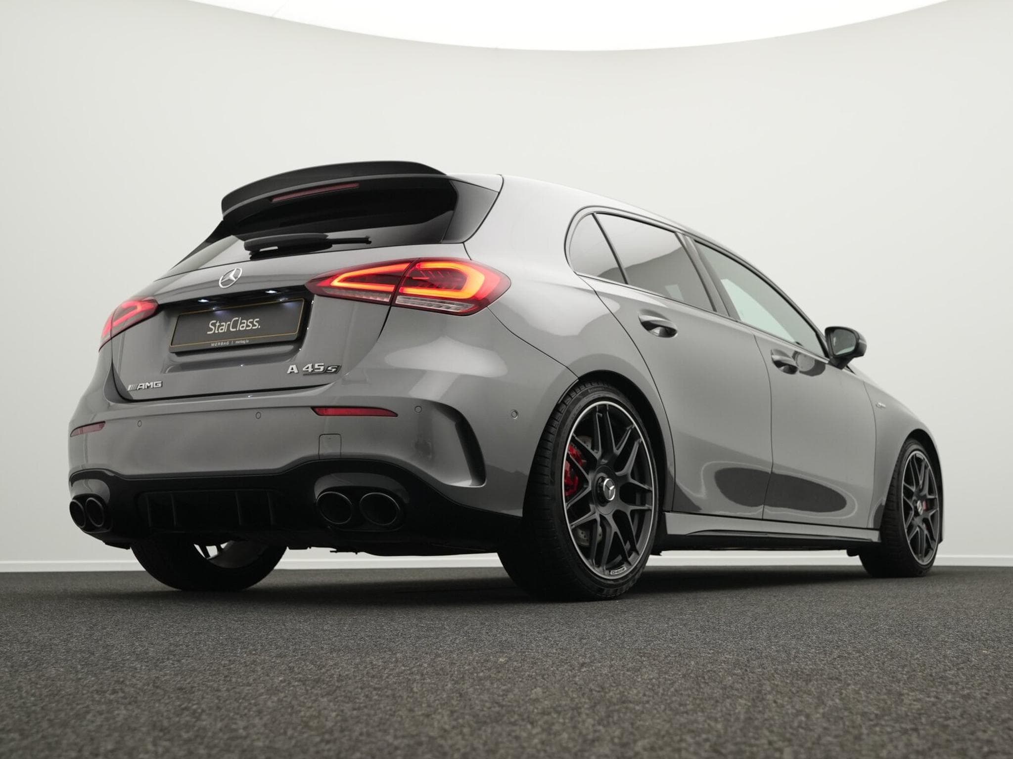 Mercedes A 45 AMG S 4MATIC Multi+360°+Pano+AHK (2022) - Photo 9