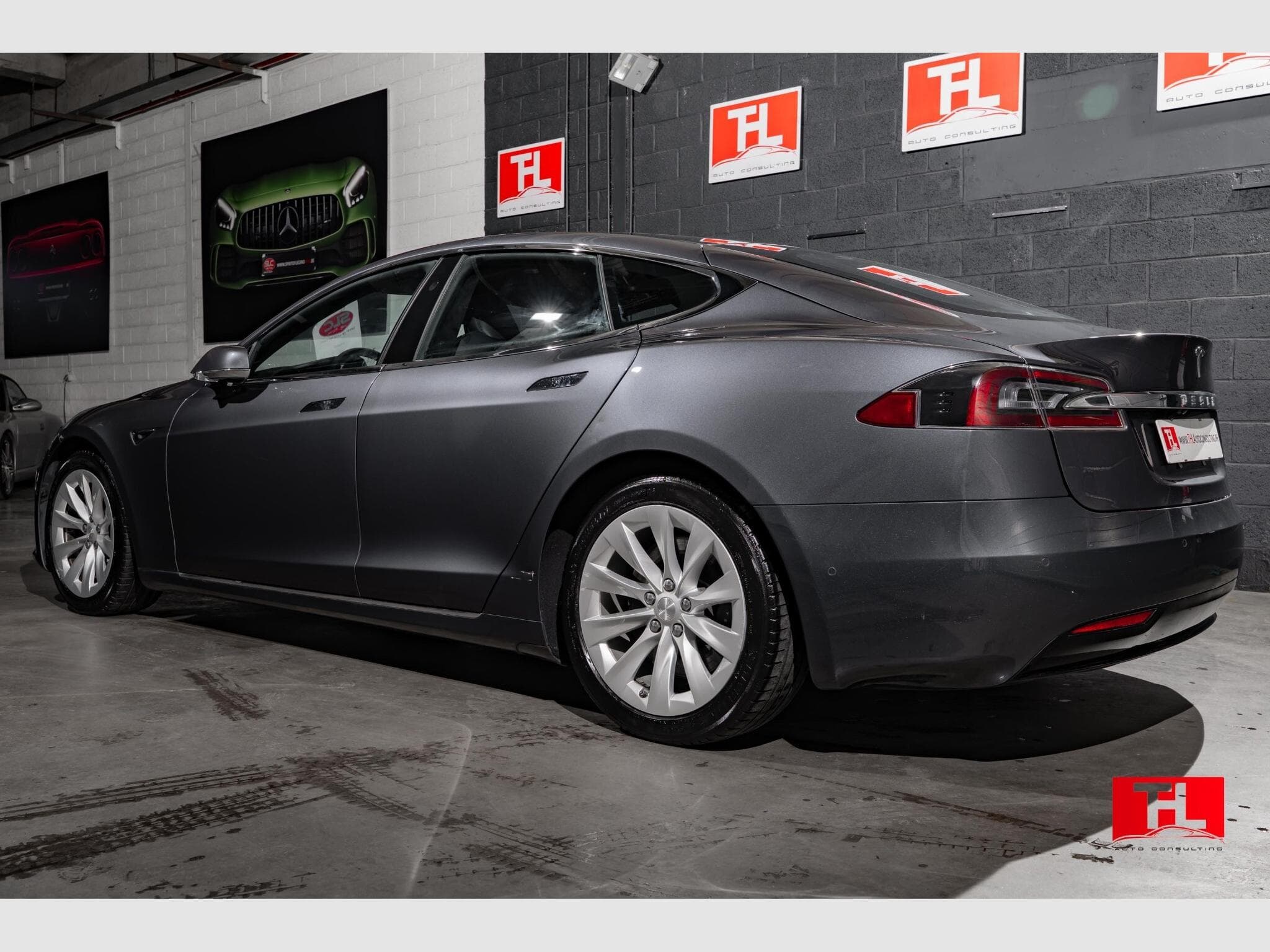 Tesla Model S Long Range Plus Raven Dual Motors (1970) - Photo 2