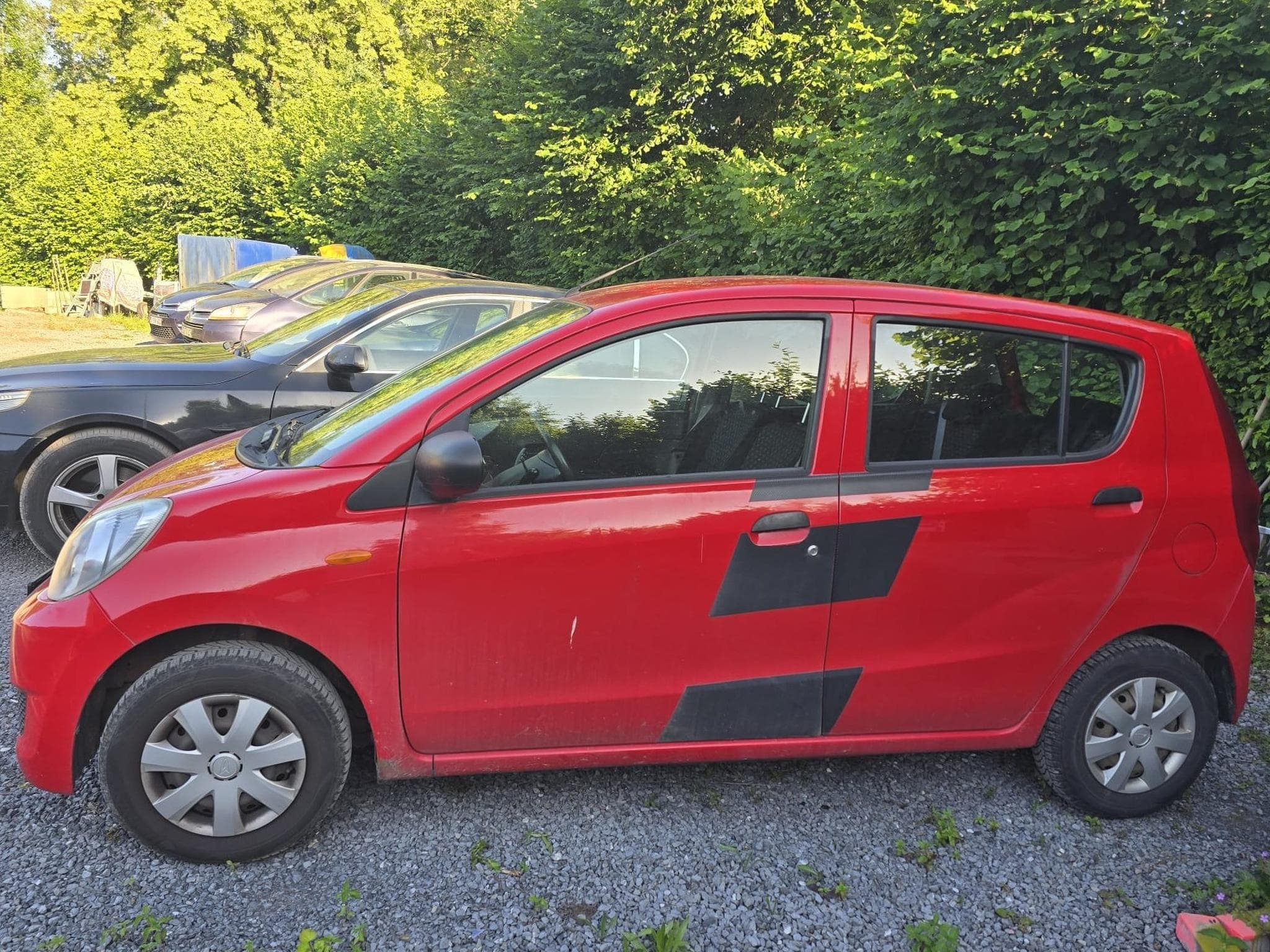 Daihatsu Cuore (2010) - Photo 1