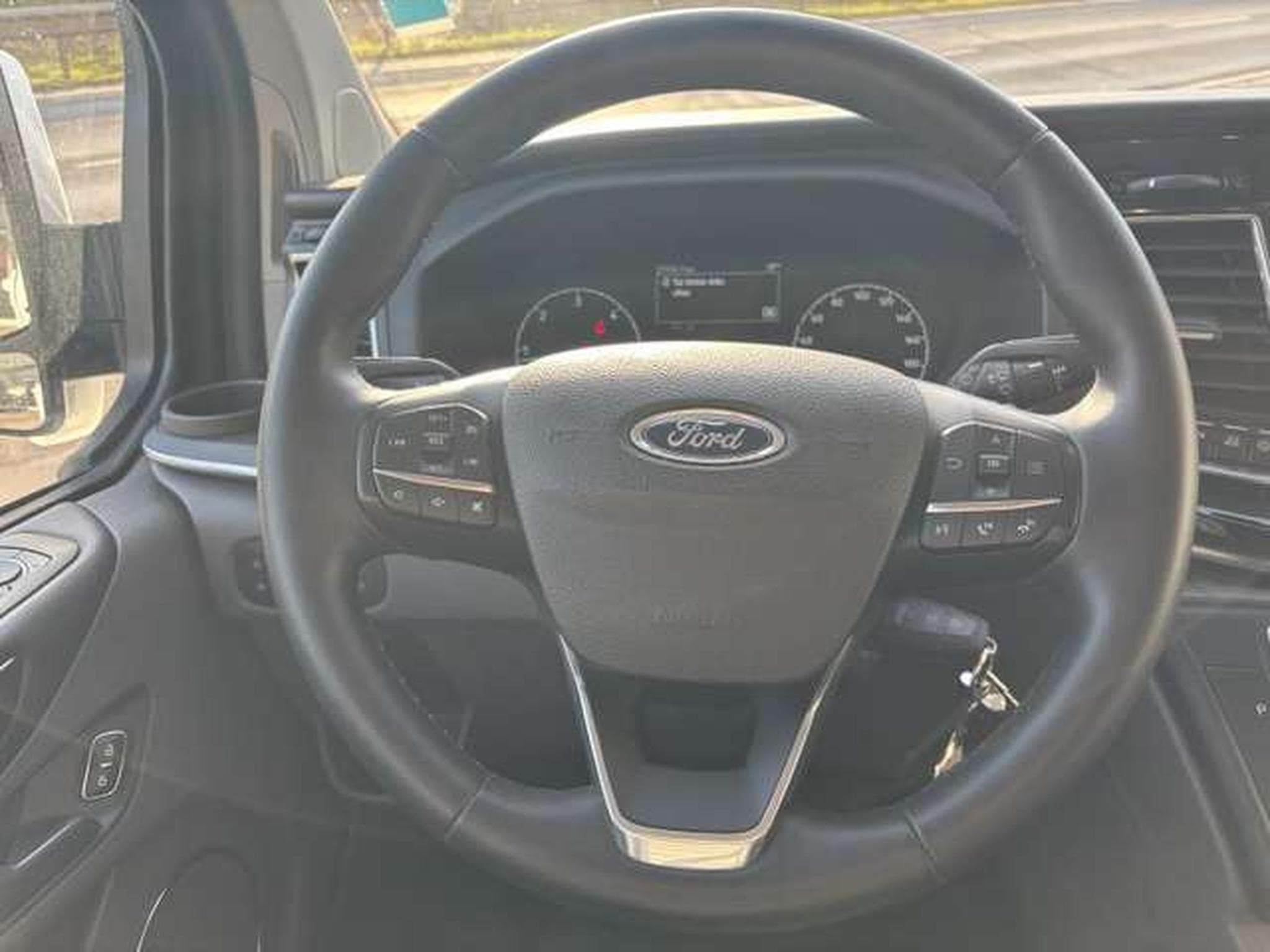 Ford Tourneo 170PS - DIESEL-8 PLACES-JUSQUA 48 MOIS DE GARANTIE (2024) - Foto 17