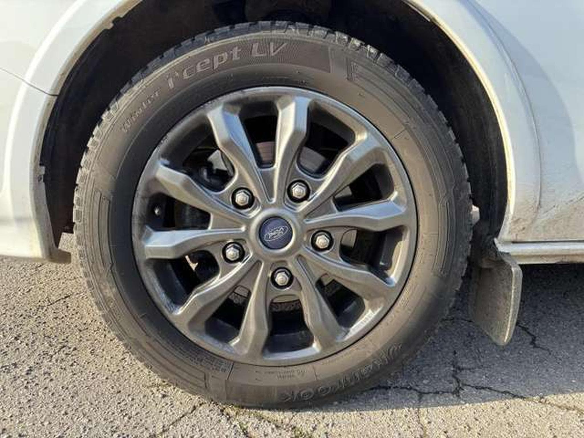 Ford Tourneo 170PS - DIESEL-8 PLACES-JUSQUA 48 MOIS DE GARANTIE (2024) - Foto 21