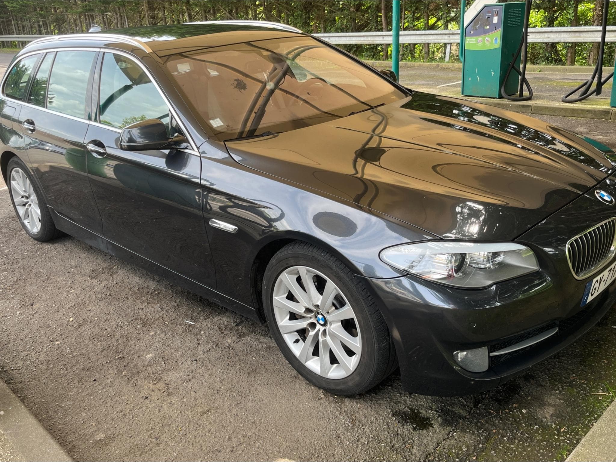 BMW 535 Confort (2013) - Photo 1