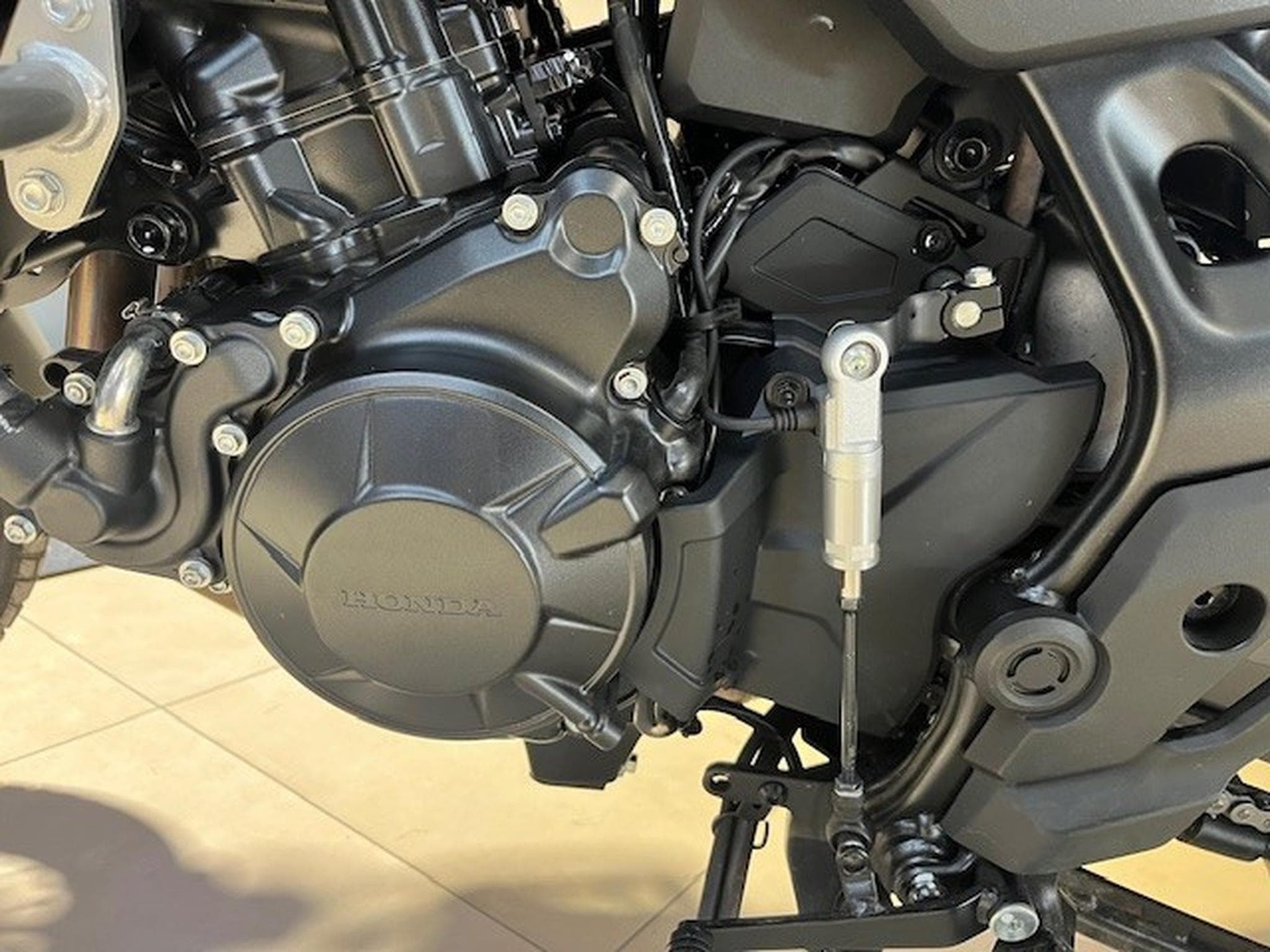 Honda XL 750 Transalp (2025) - Foto 15