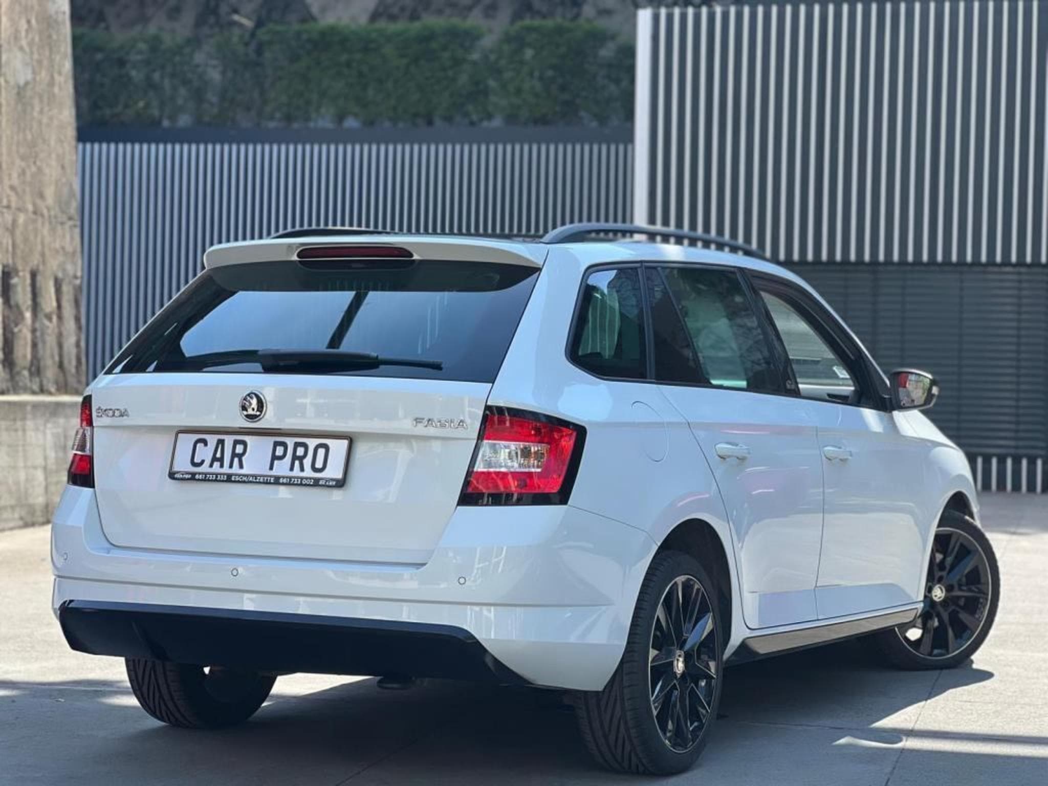Skoda Fabia Automatique / Panoramique / Version Monte Carlo (2017) - Photo 3