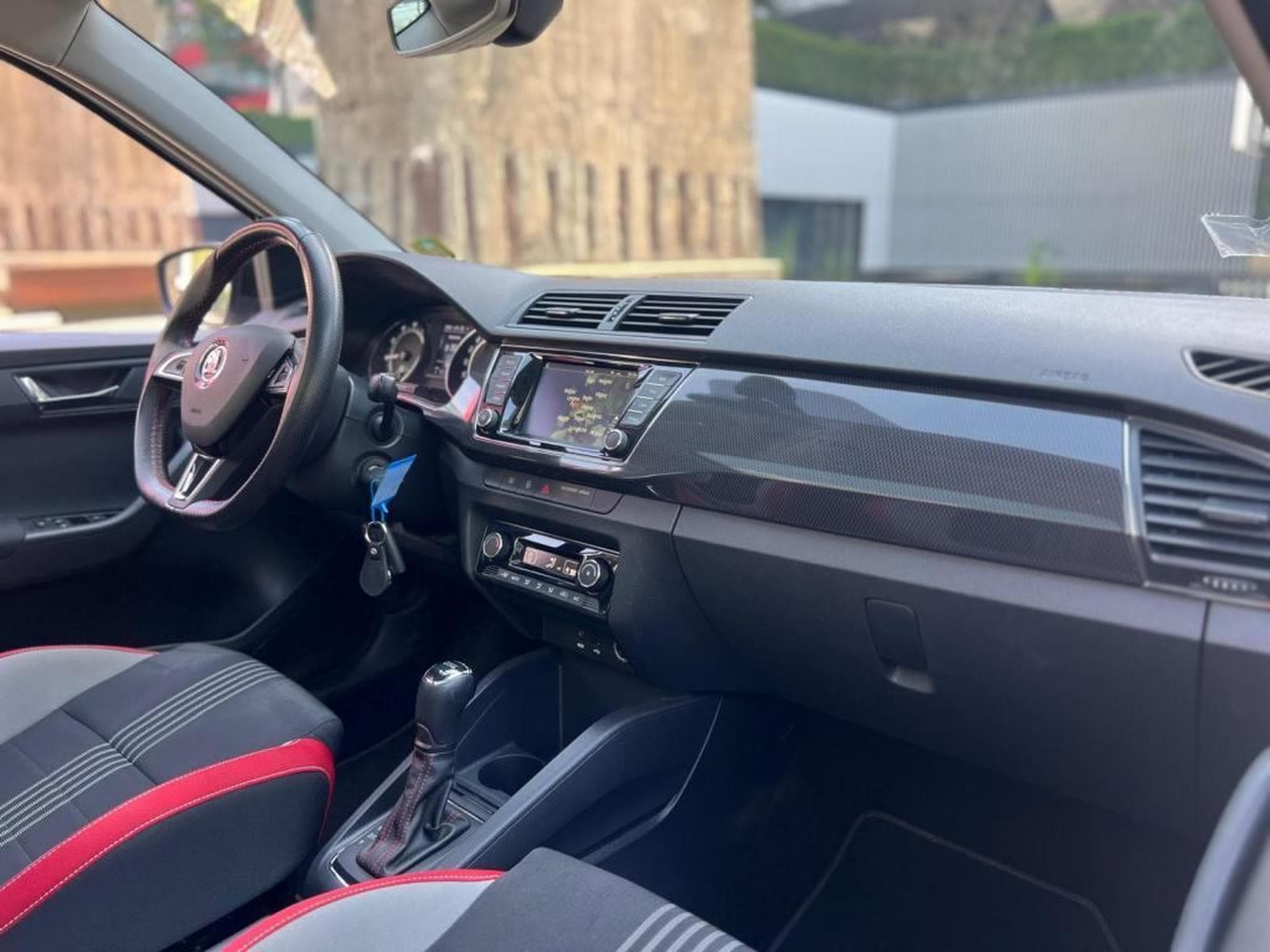 Skoda Fabia Automatique / Panoramique / Version Monte Carlo (2017) - Photo 14