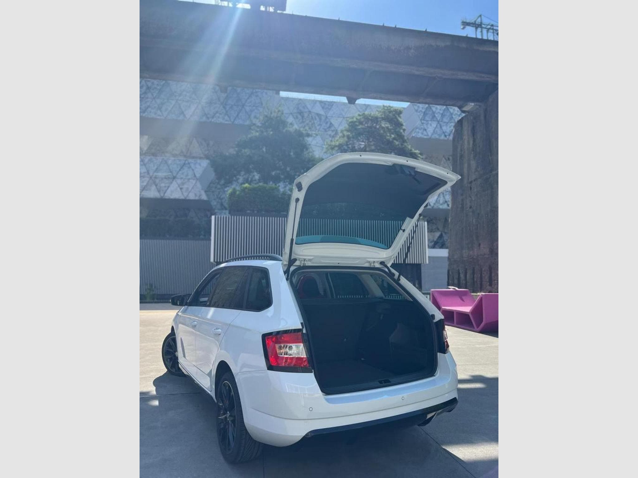 Skoda Fabia Automatique / Panoramique / Version Monte Carlo (2017) - Photo 9
