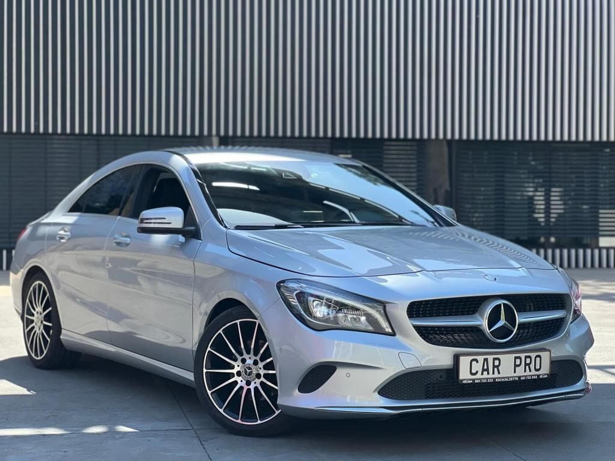 Mercedes CLA 200 Automatique / Diesel (2016) - Photo 2