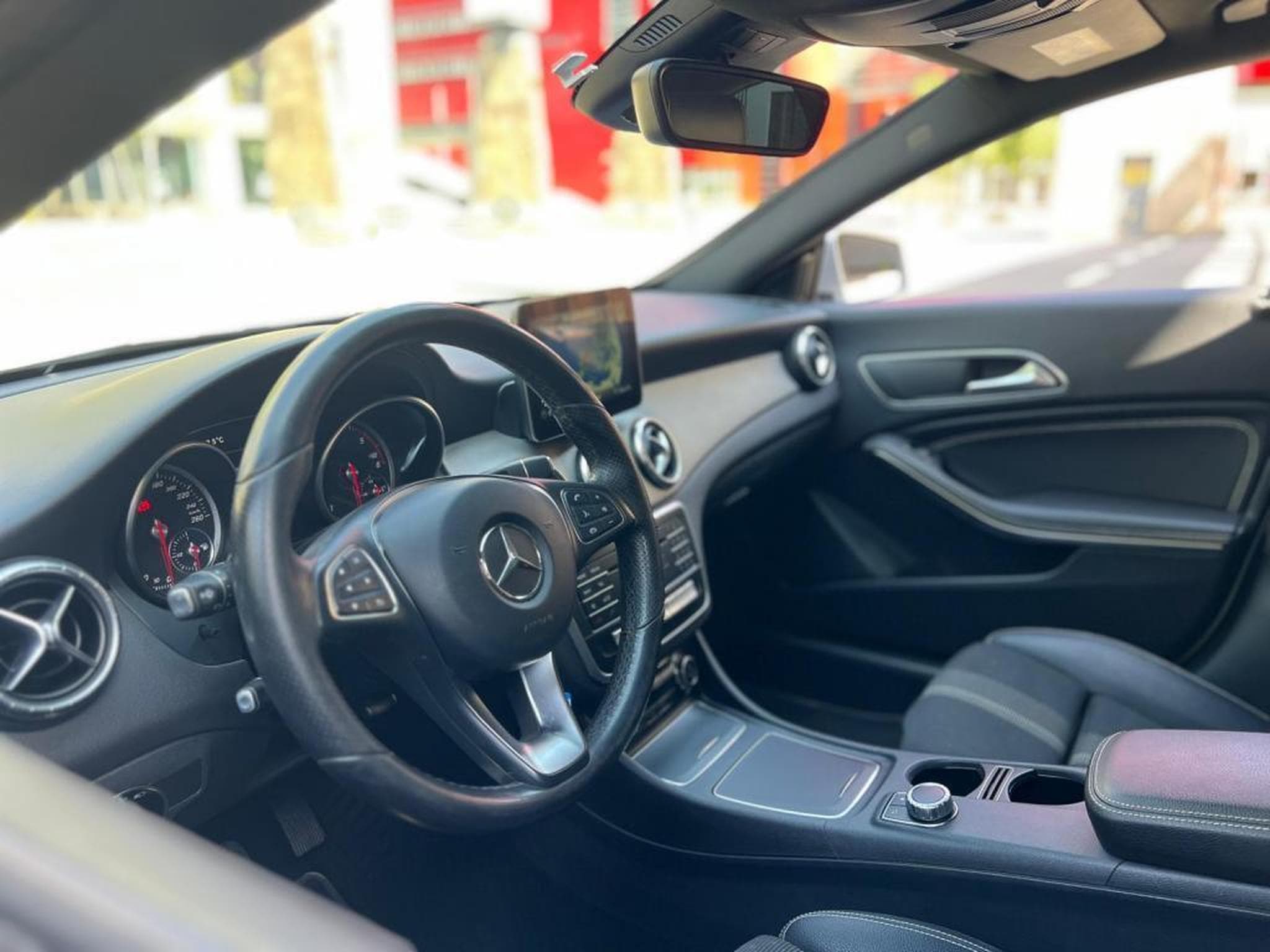 Mercedes CLA 200 Automatique / Diesel (2016) - Photo 10