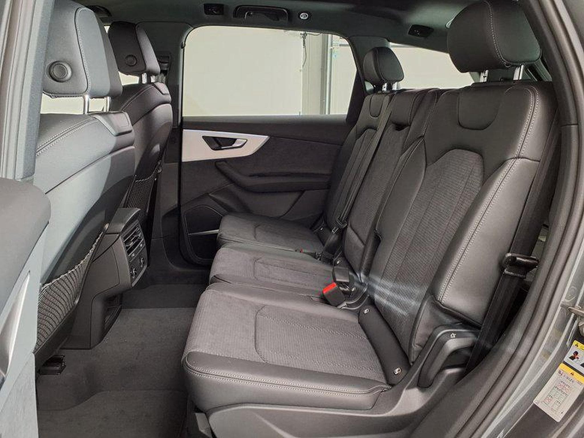 Audi Q7 S line business 3.0 TDI 8-Gang-Tiptronic quattro (2026) - Foto 10