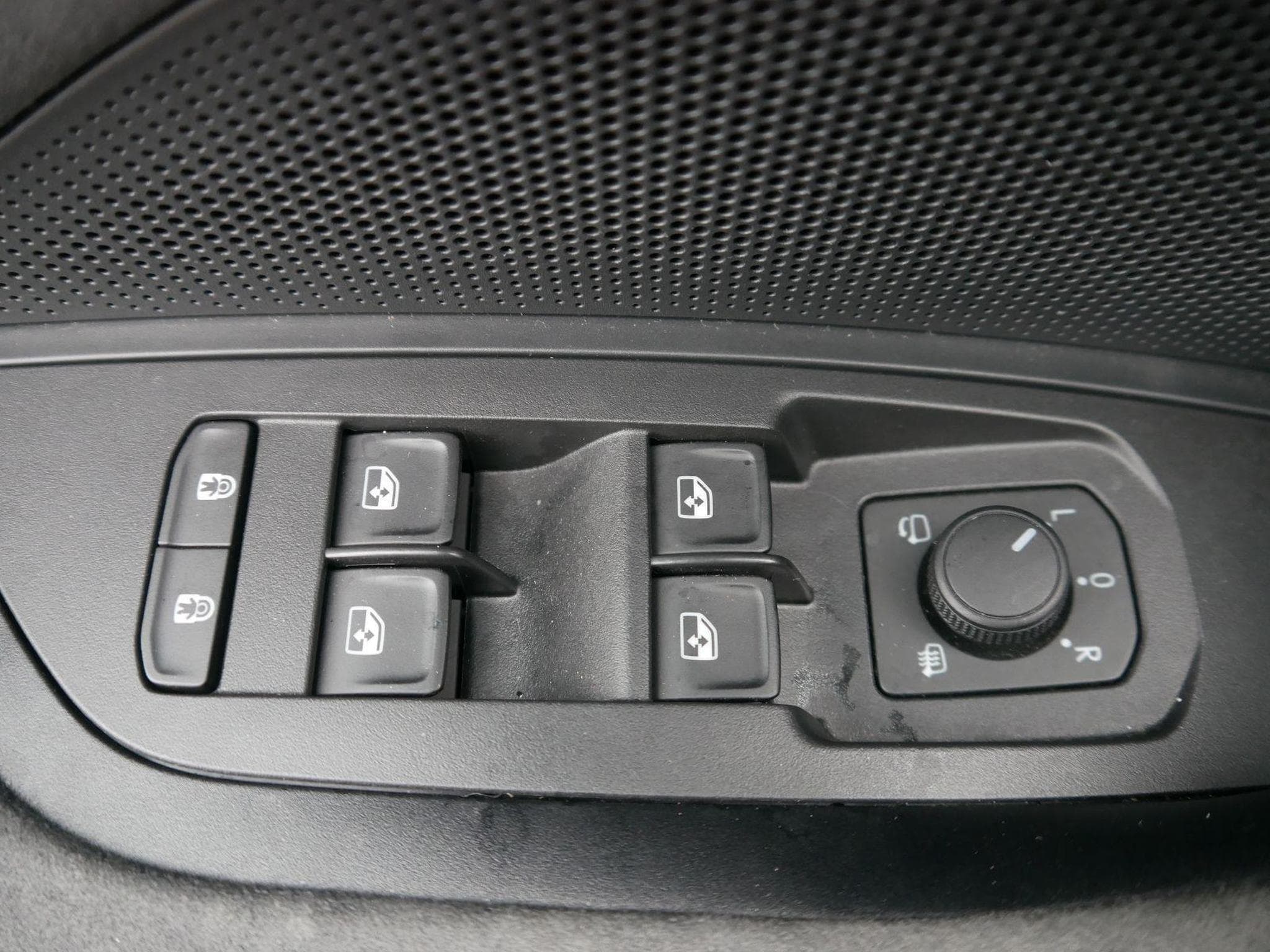 Skoda Kodiaq 1.5 TSI iV DSG Sportline (2025) - Foto 8