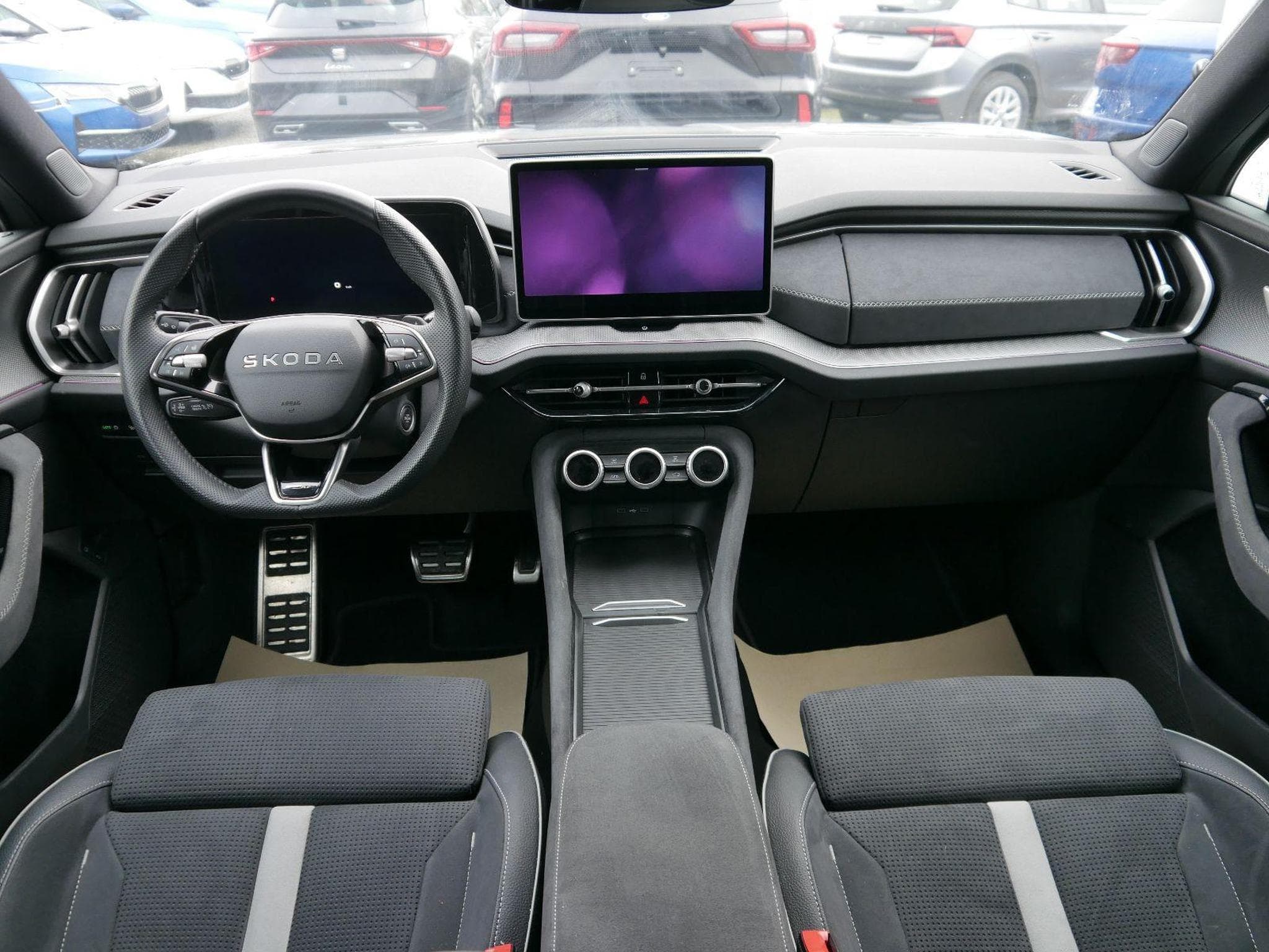 Skoda Kodiaq 1.5 TSI iV DSG Sportline (2025) - Foto 9