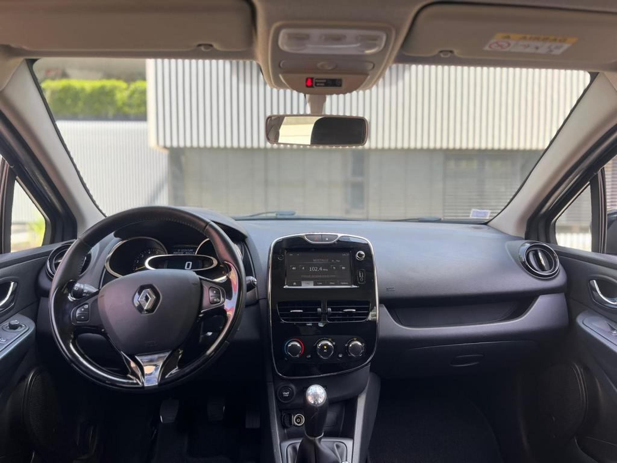 Renault Clio (2014) - Photo 10